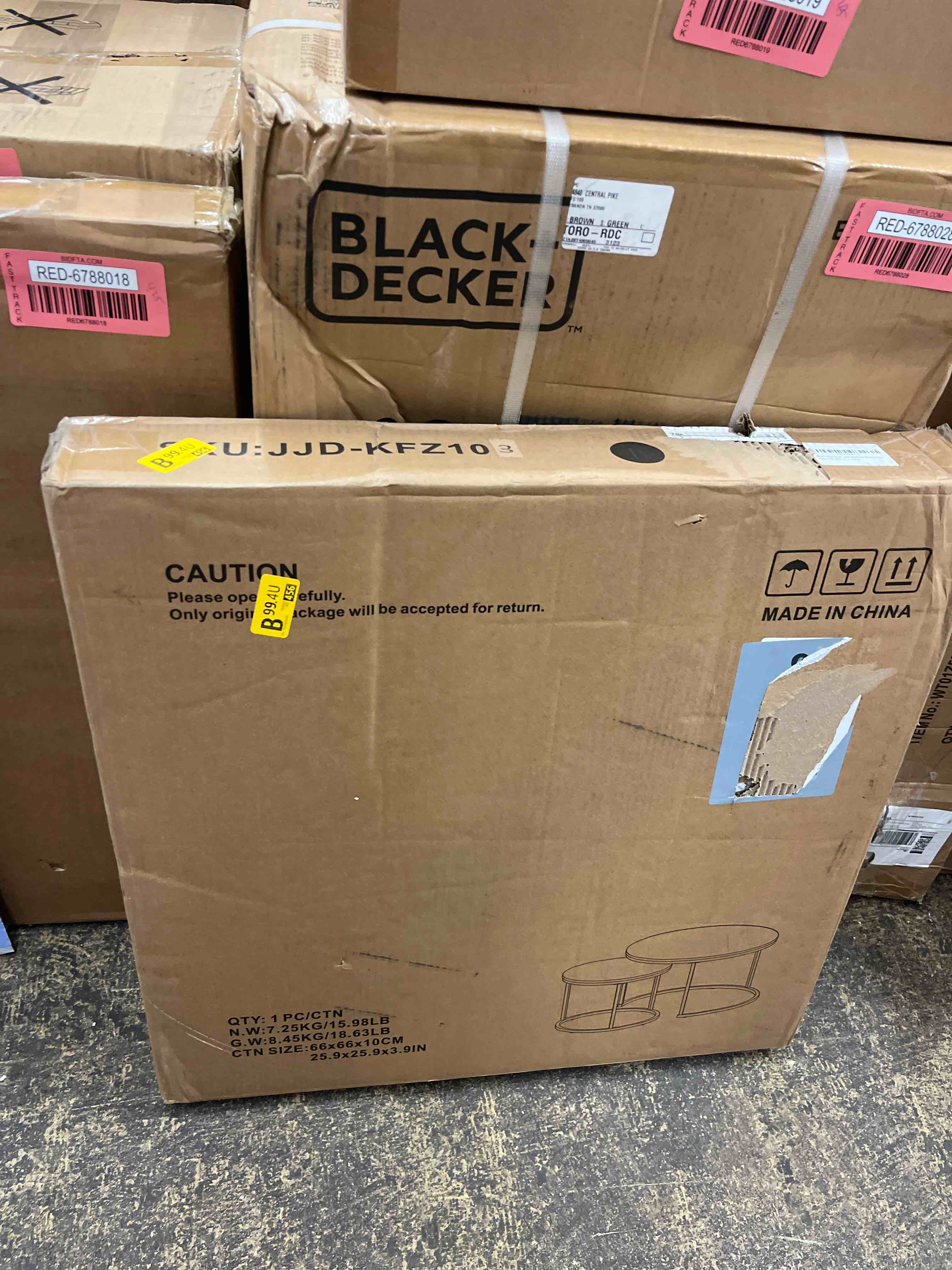 https://s3.amazonaws.com/lotting-images-prod/phillipi/RED6789772_1742252951623.jpeg