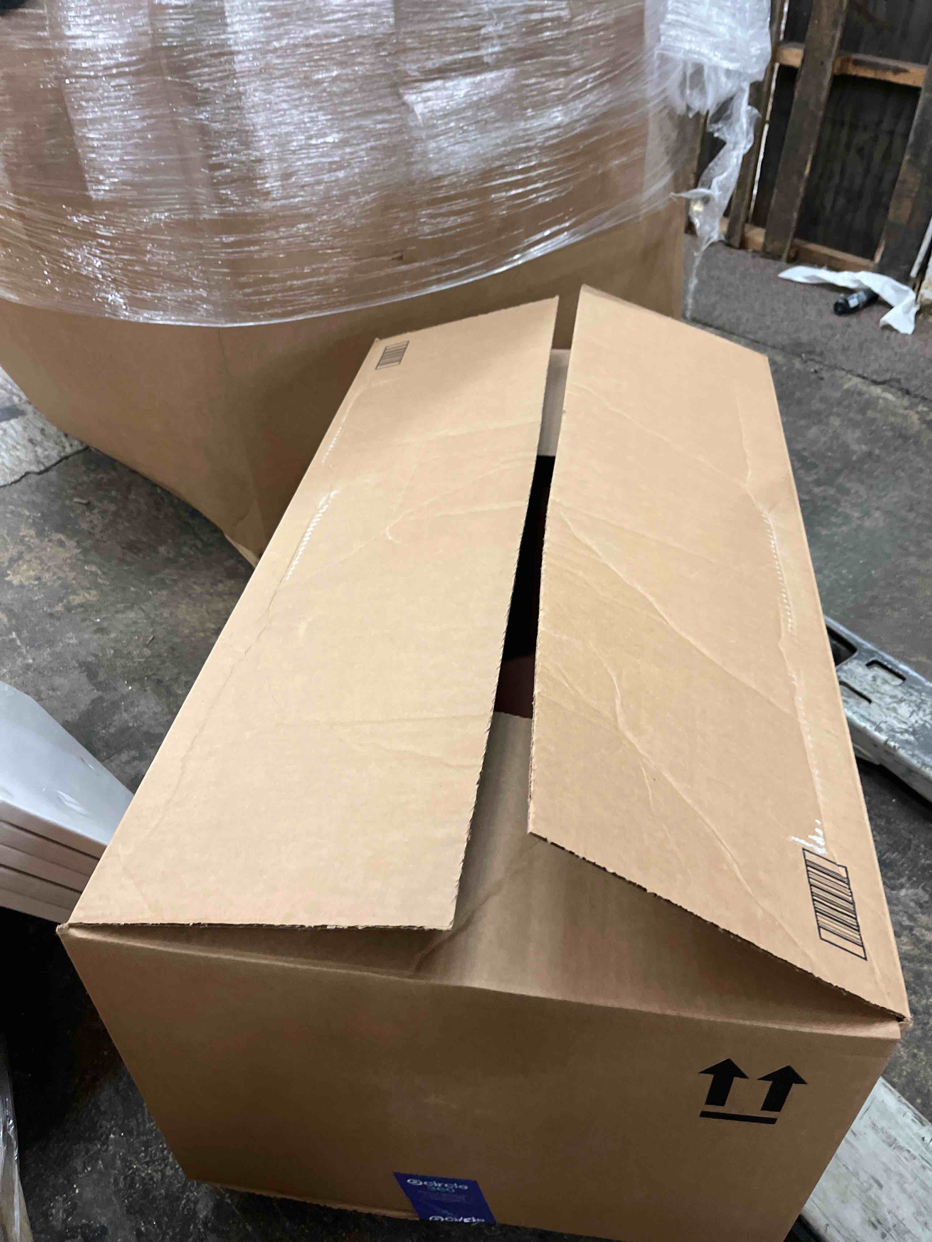https://s3.amazonaws.com/lotting-images-prod/phillipi/RED6790618_1741285496767.jpeg