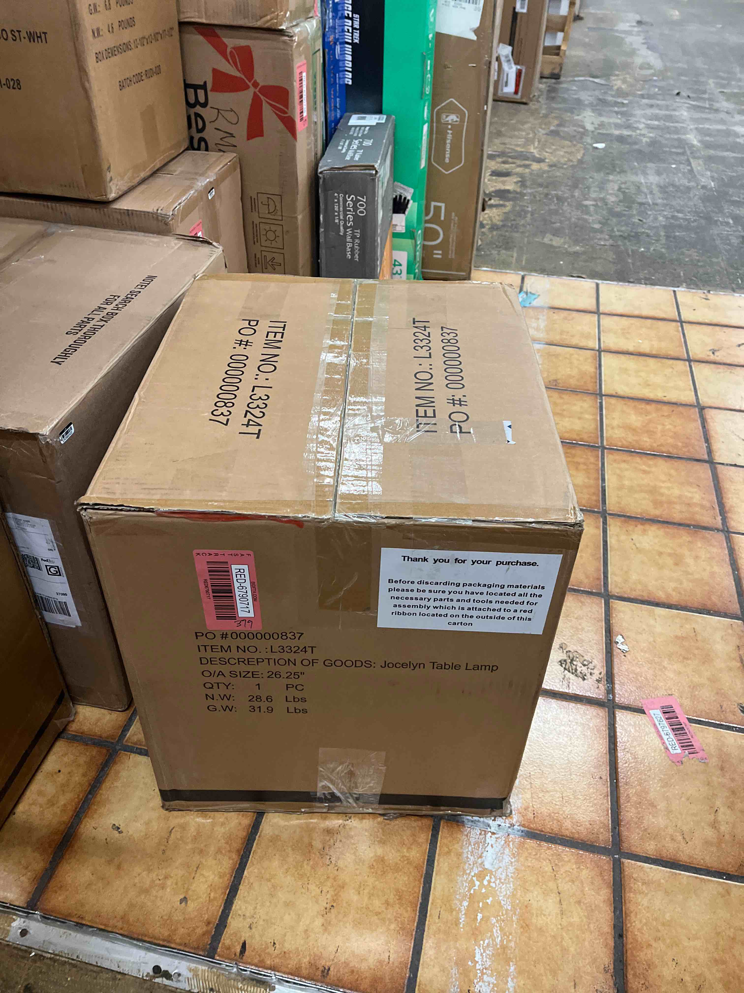 https://s3.amazonaws.com/lotting-images-prod/phillipi/RED6790717_1741368591778.jpeg