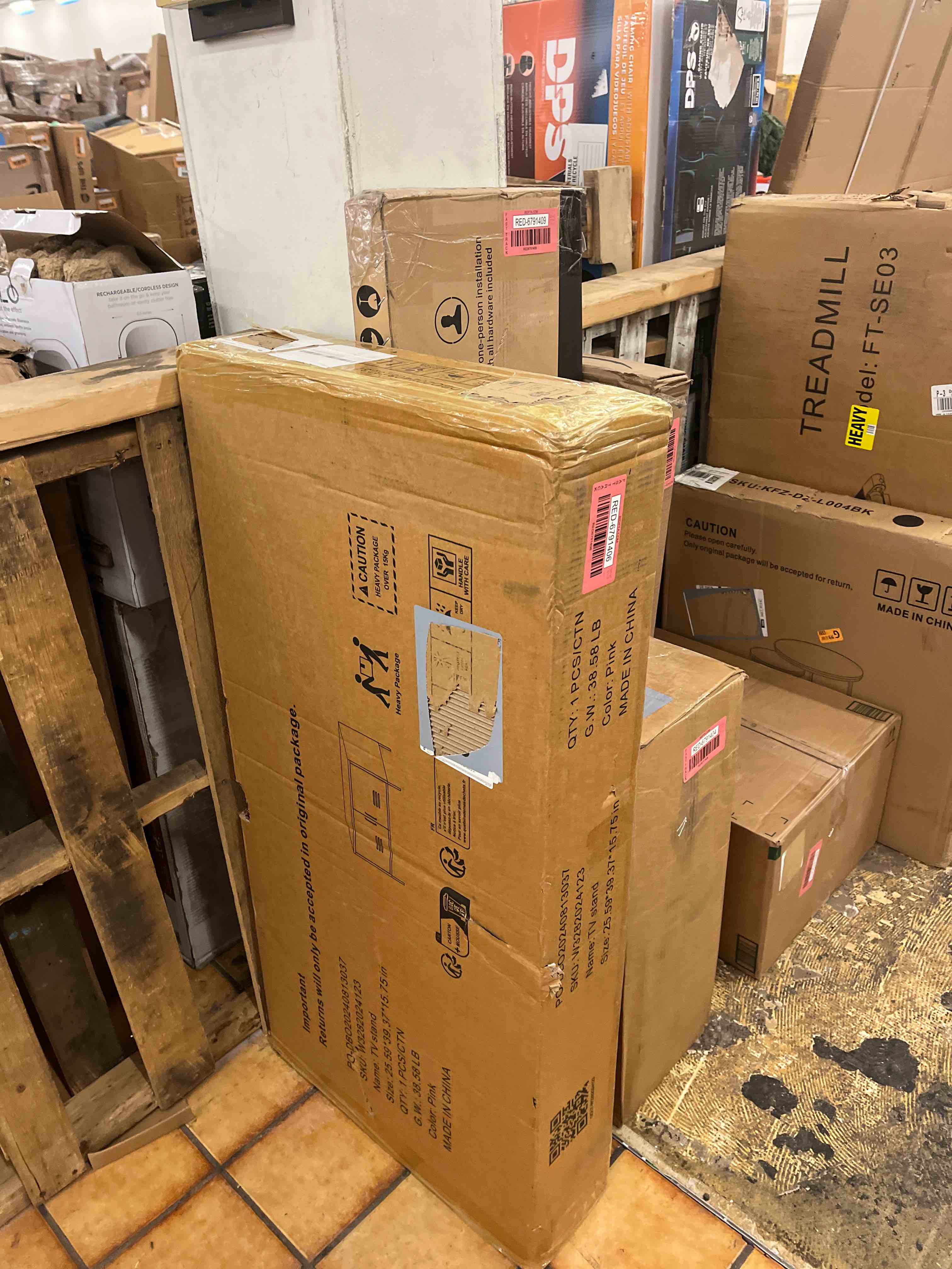 https://s3.amazonaws.com/lotting-images-prod/phillipi/RED6791406_1737651285317.jpeg