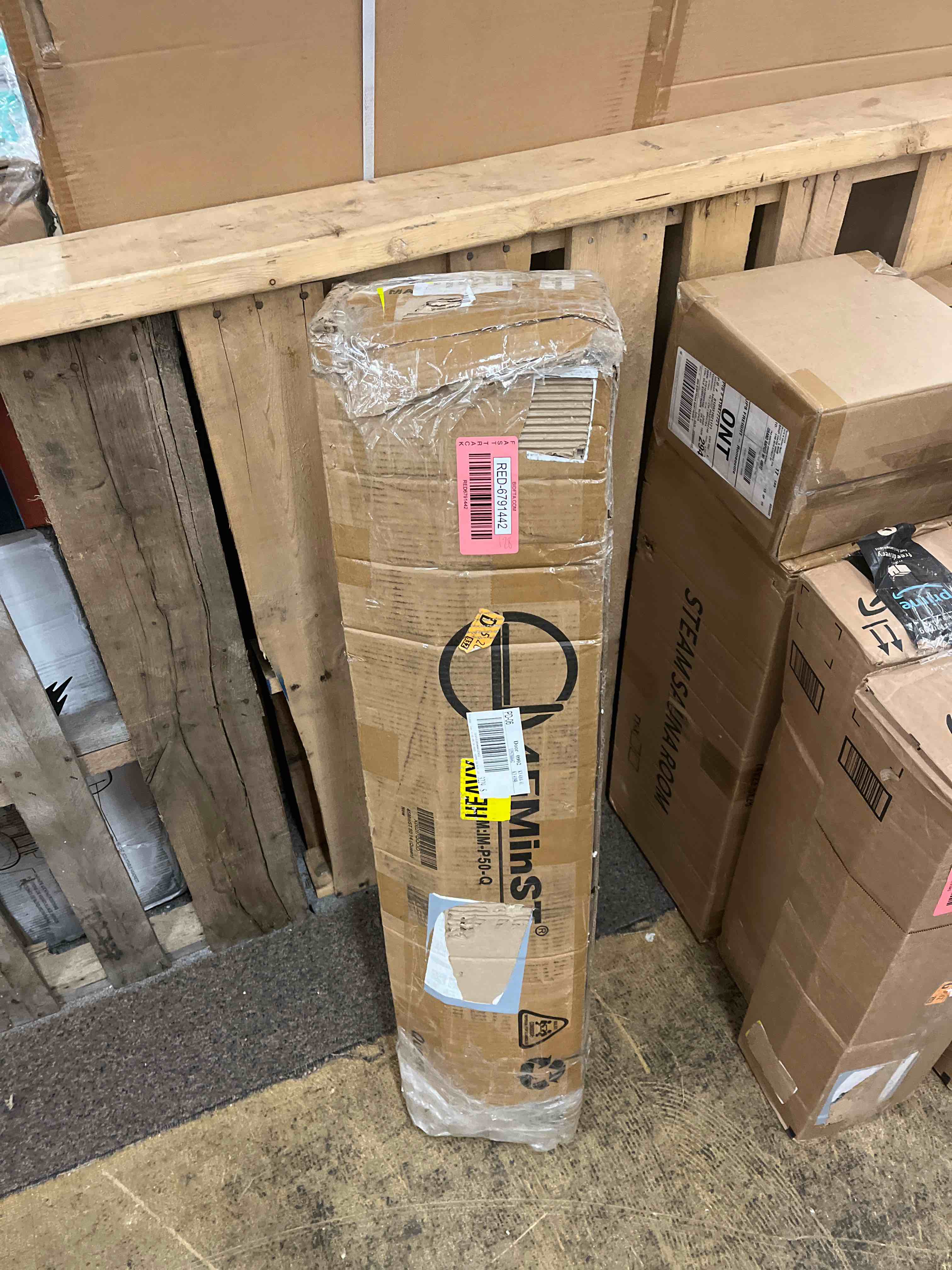 https://s3.amazonaws.com/lotting-images-prod/phillipi/RED6791442_1737648459174.jpeg