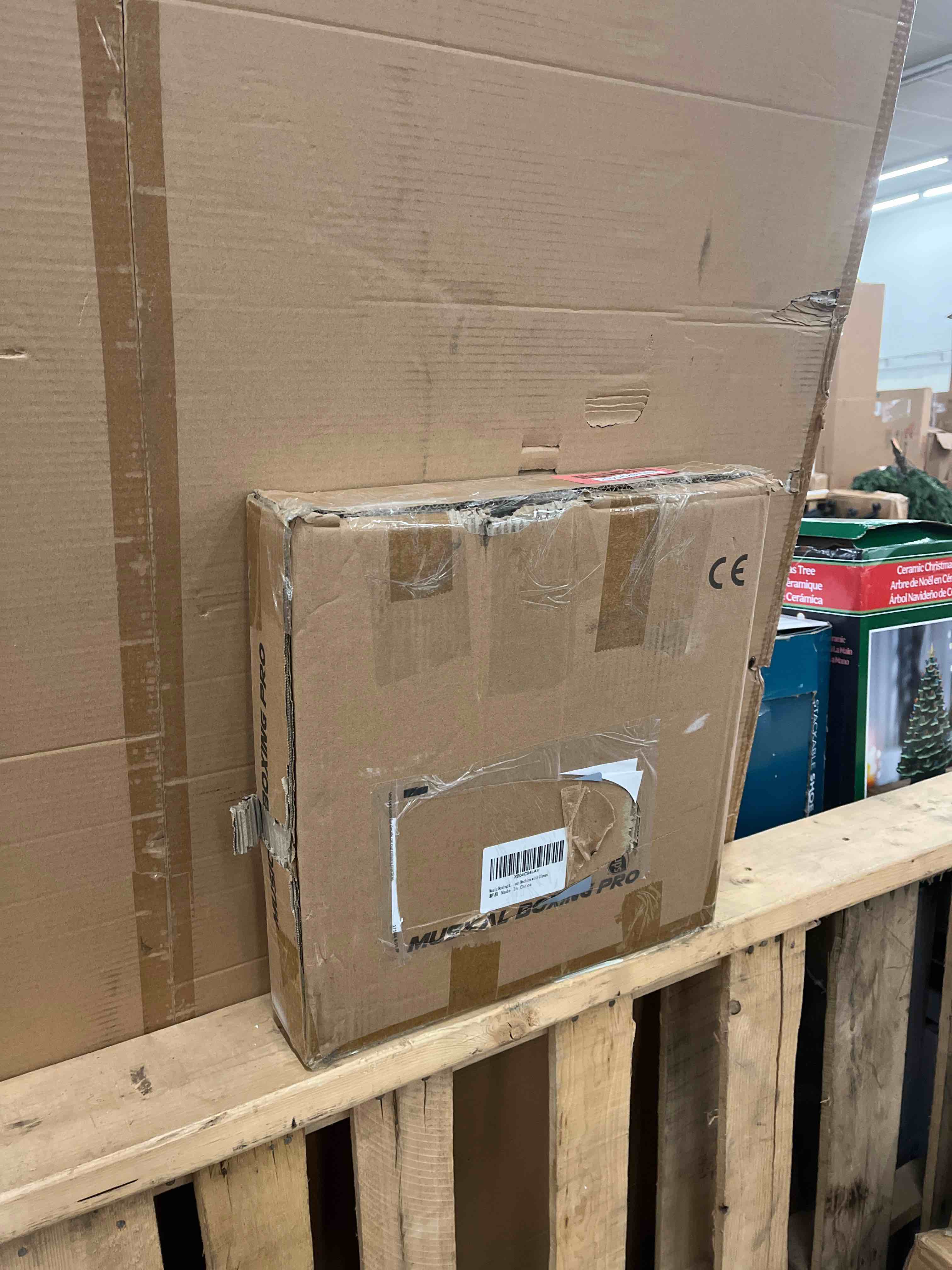 https://s3.amazonaws.com/lotting-images-prod/phillipi/RED6791457_1737646524684.jpeg