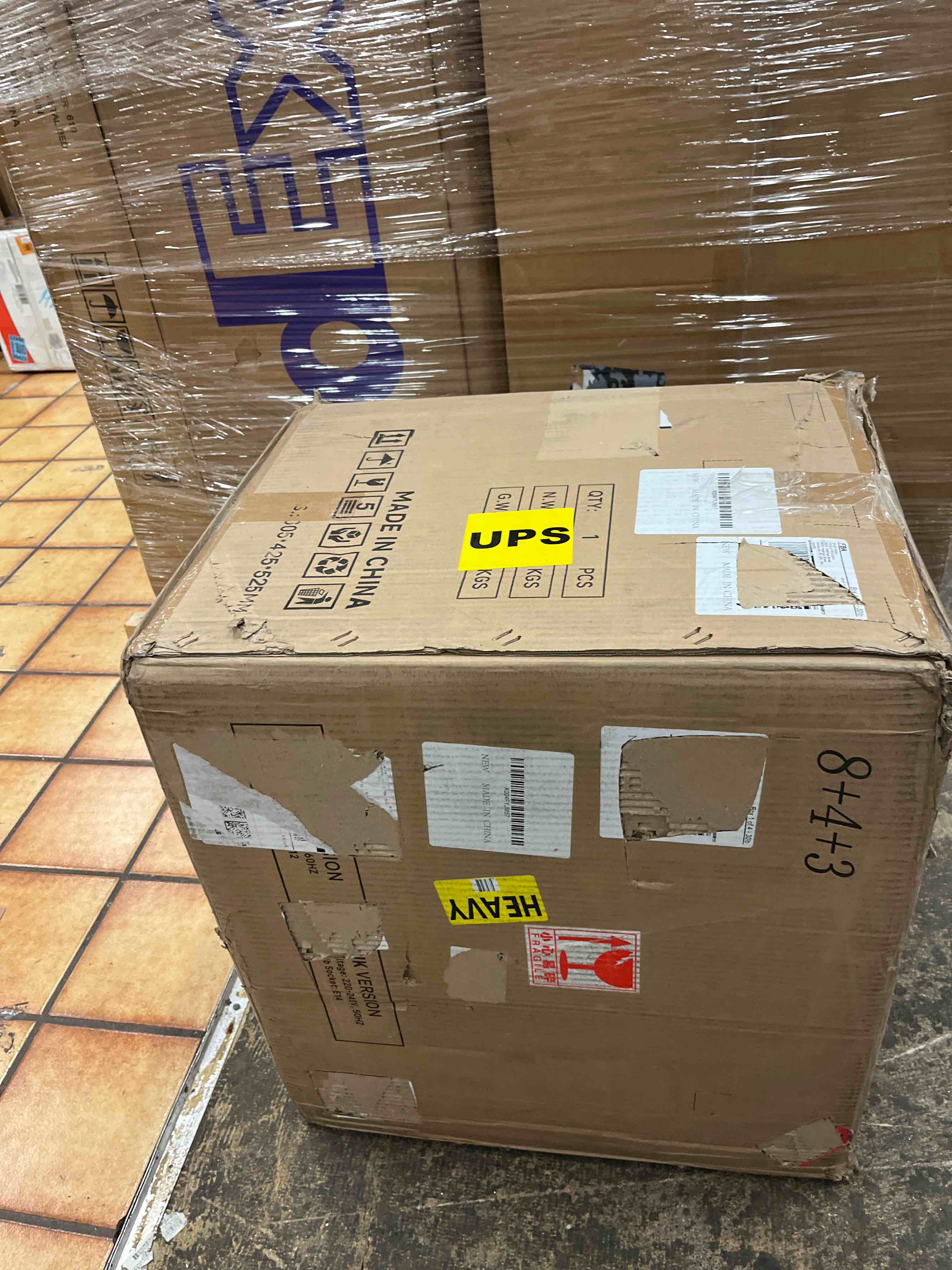https://s3.amazonaws.com/lotting-images-prod/phillipi/RED6792205_1741874495445.jpeg