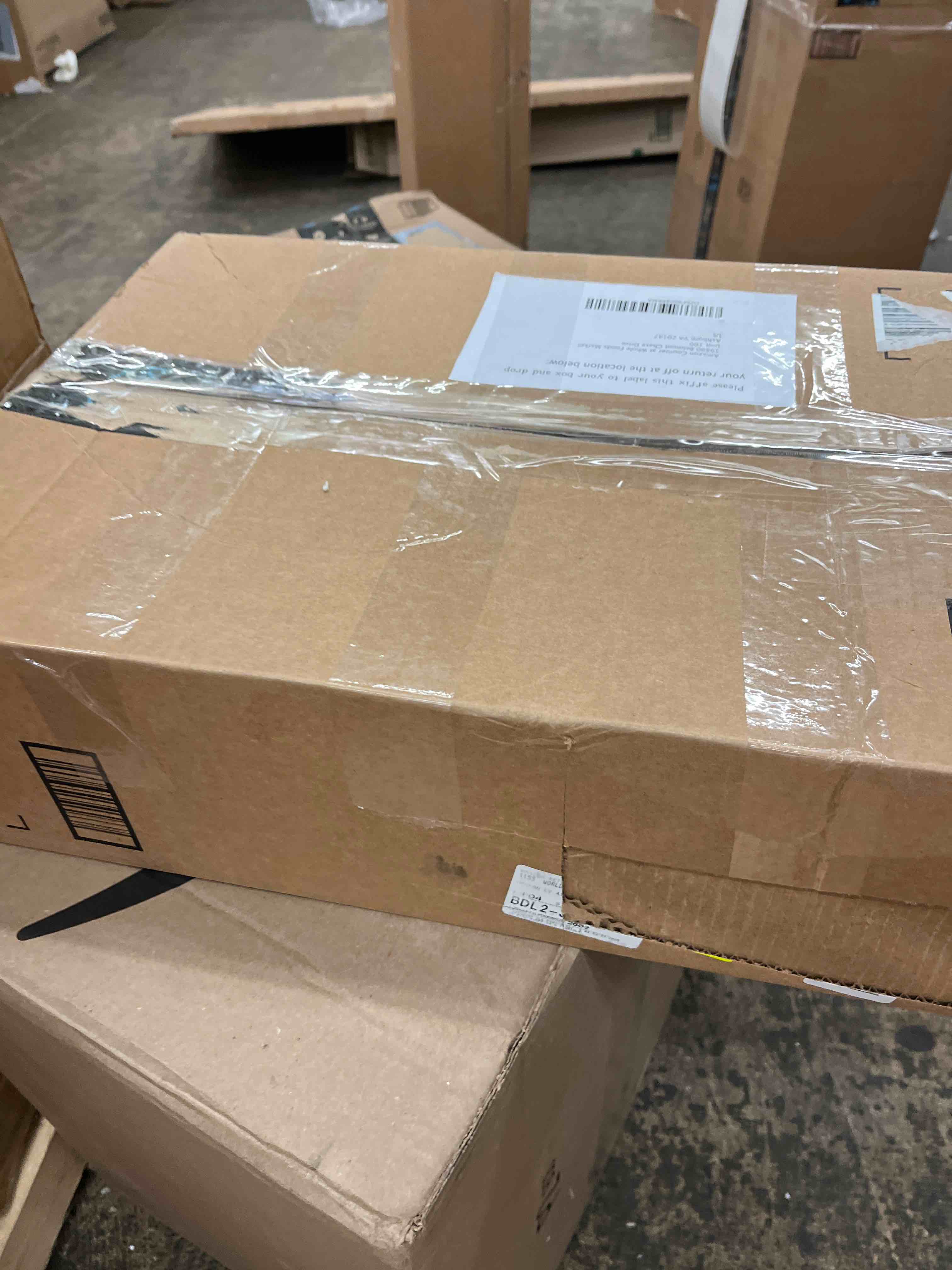 https://s3.amazonaws.com/lotting-images-prod/phillipi/RED6792372_1741878275559.jpeg