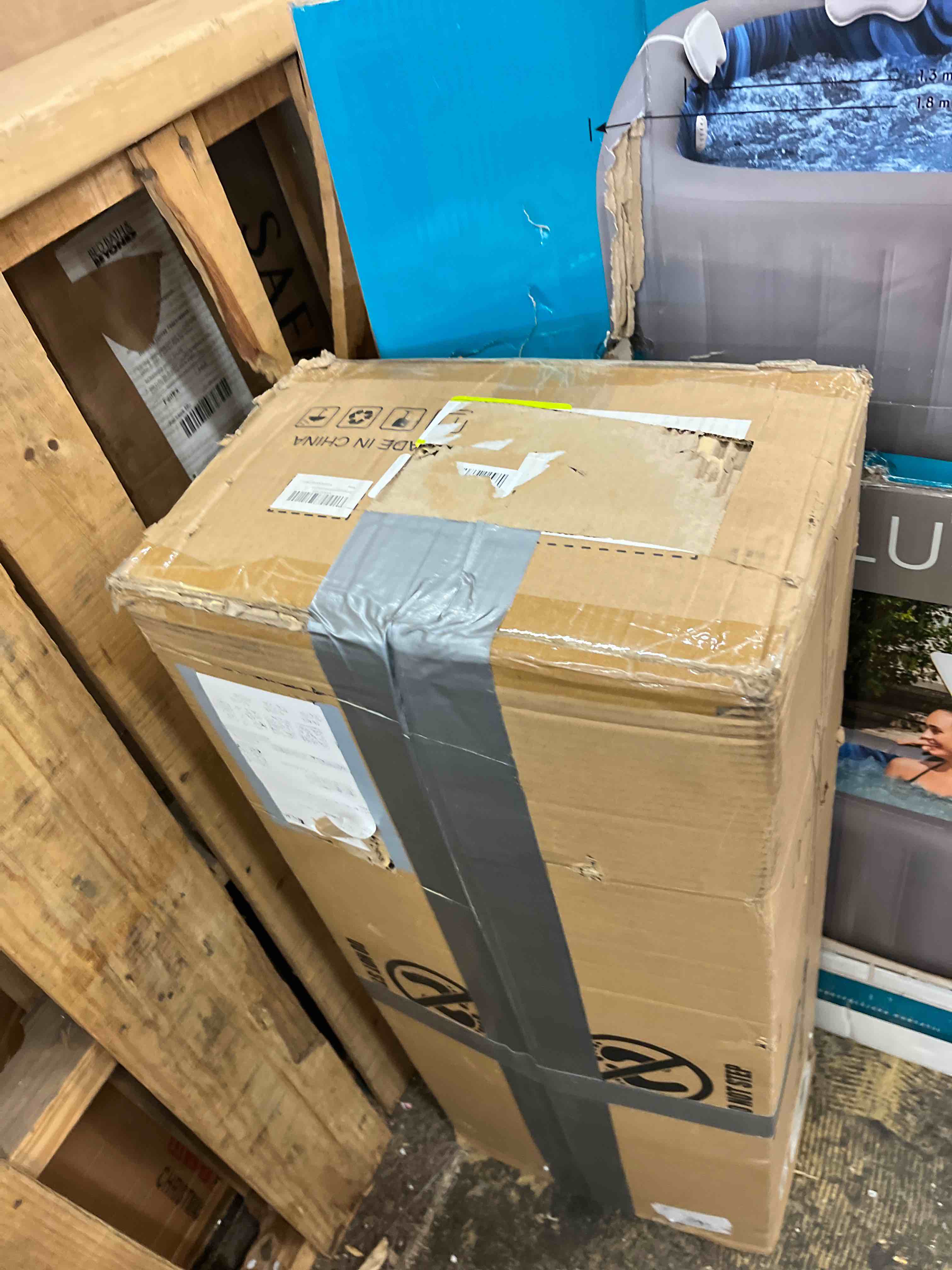 https://s3.amazonaws.com/lotting-images-prod/phillipi/RED6792374_1741878502694.jpeg