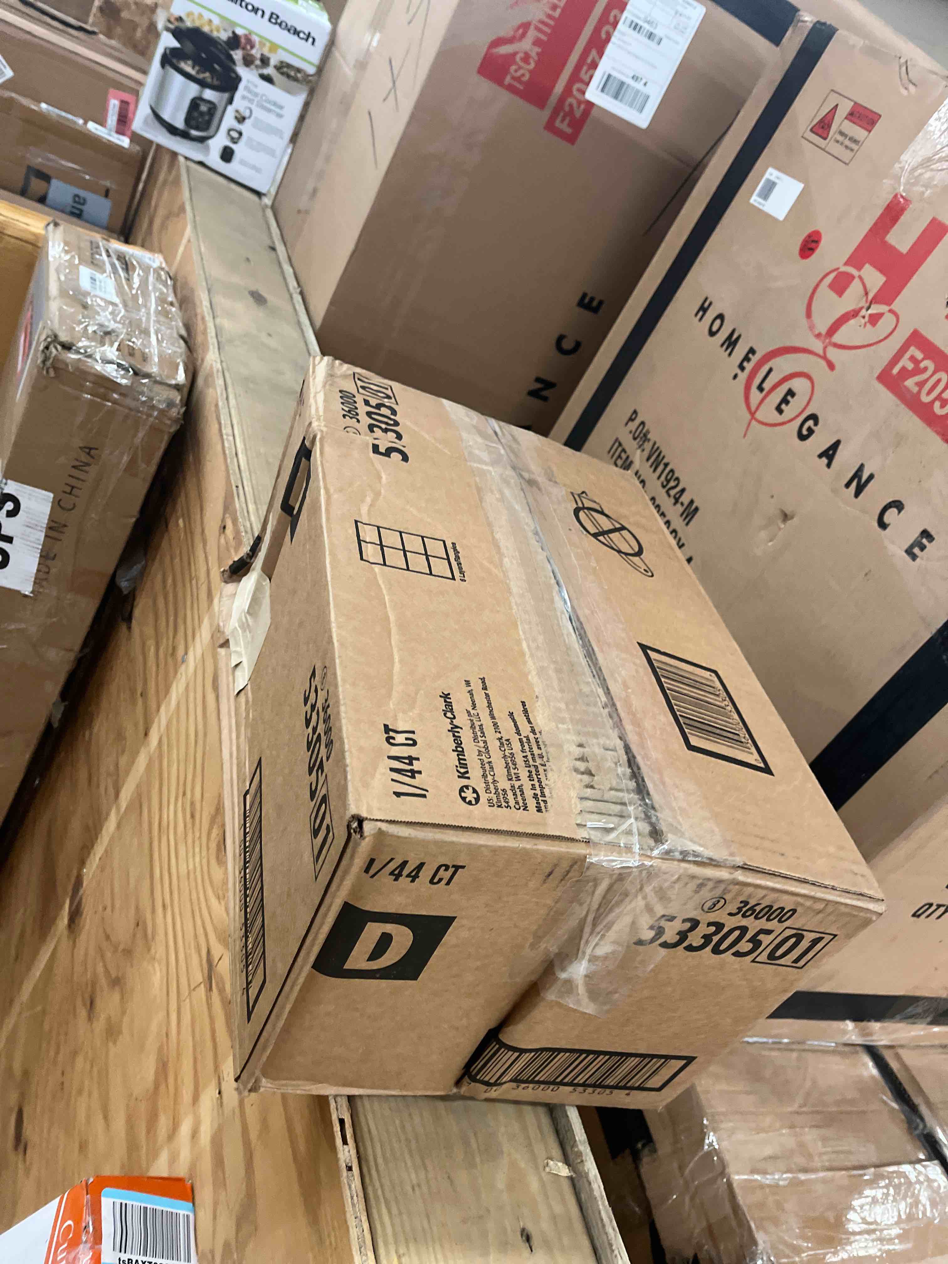 https://s3.amazonaws.com/lotting-images-prod/phillipi/RED6792542_1739329720202.jpeg