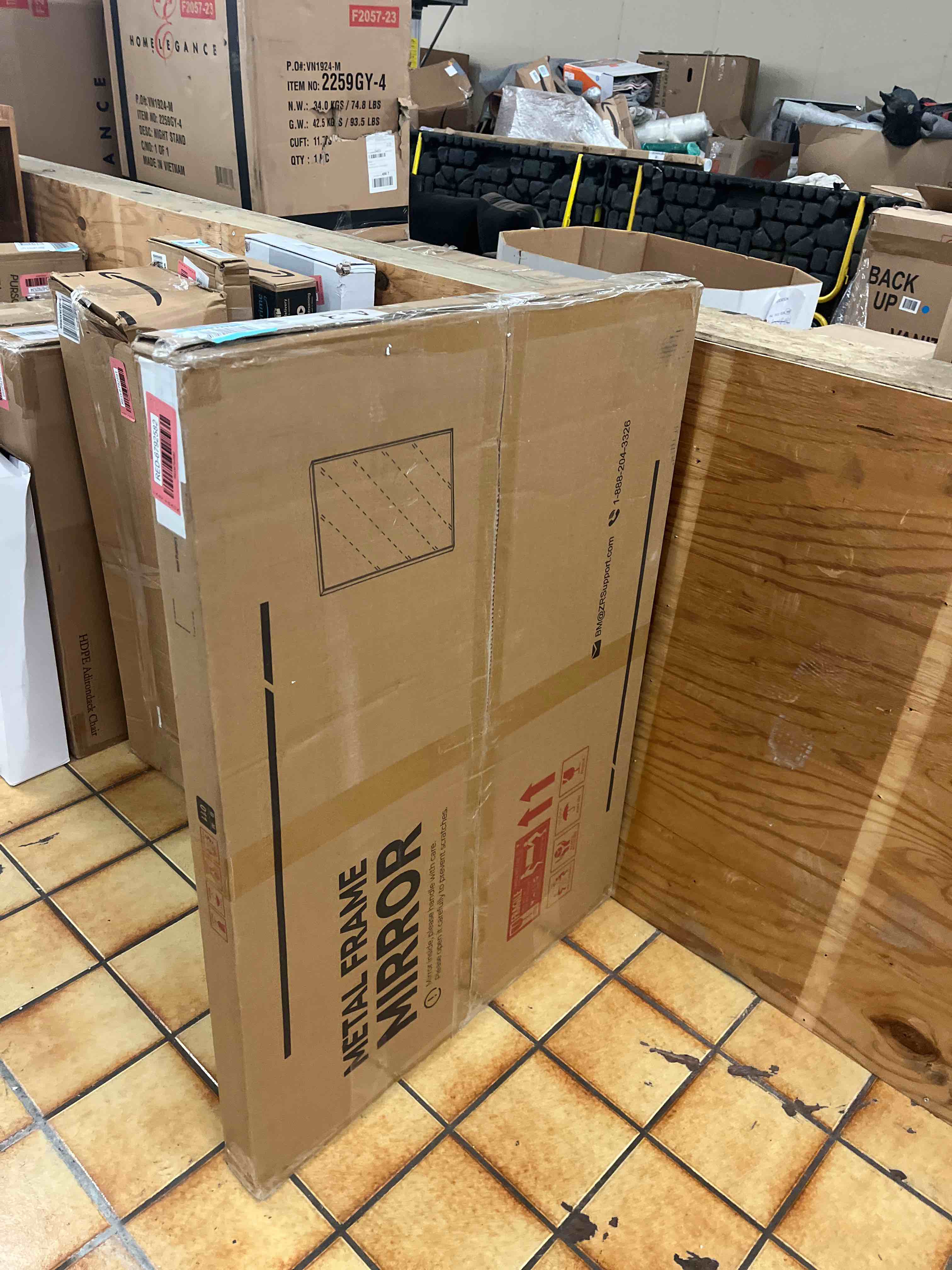 https://s3.amazonaws.com/lotting-images-prod/phillipi/RED6792582_1739332563496.jpeg
