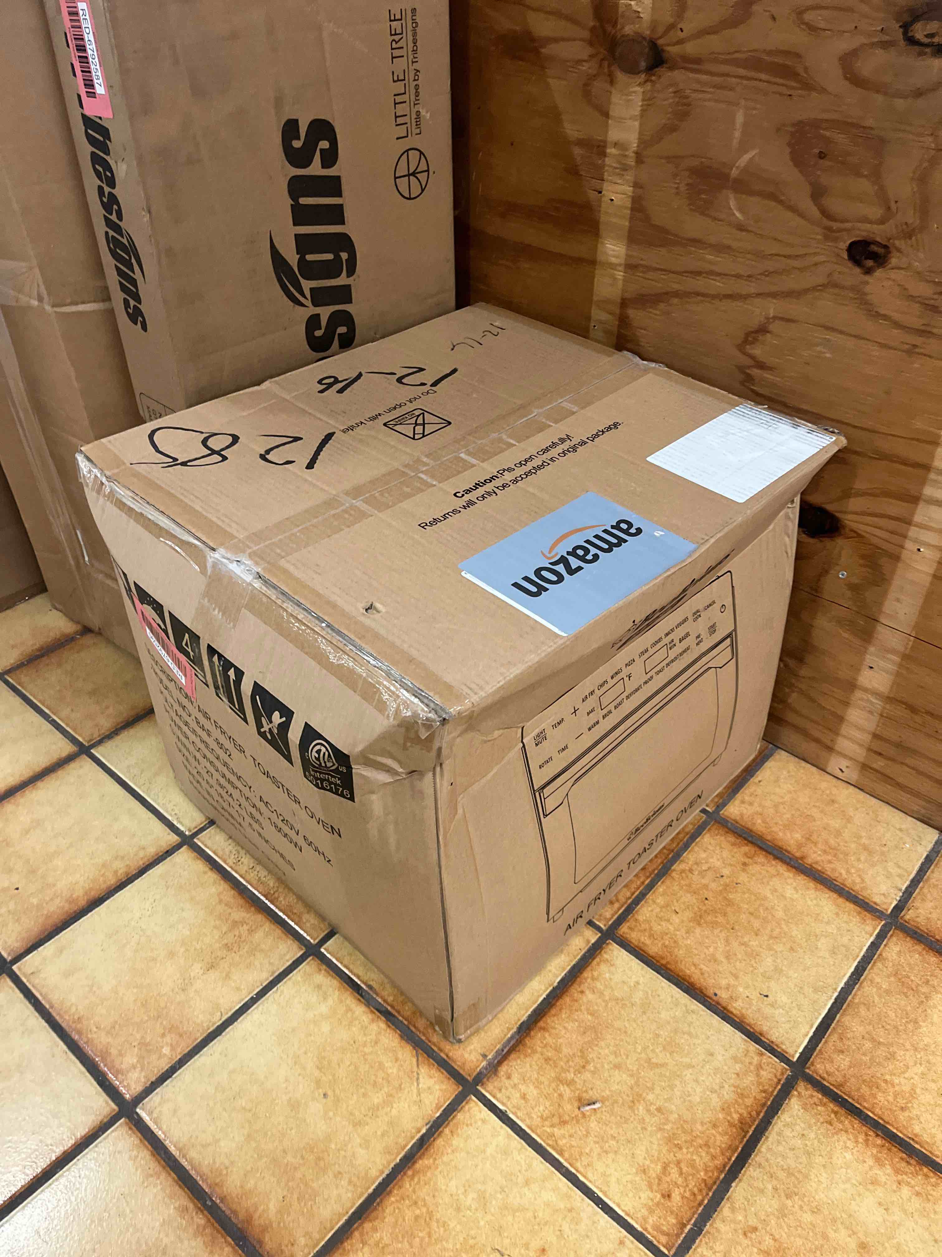 https://s3.amazonaws.com/lotting-images-prod/phillipi/RED6792590_1739332133069.jpeg