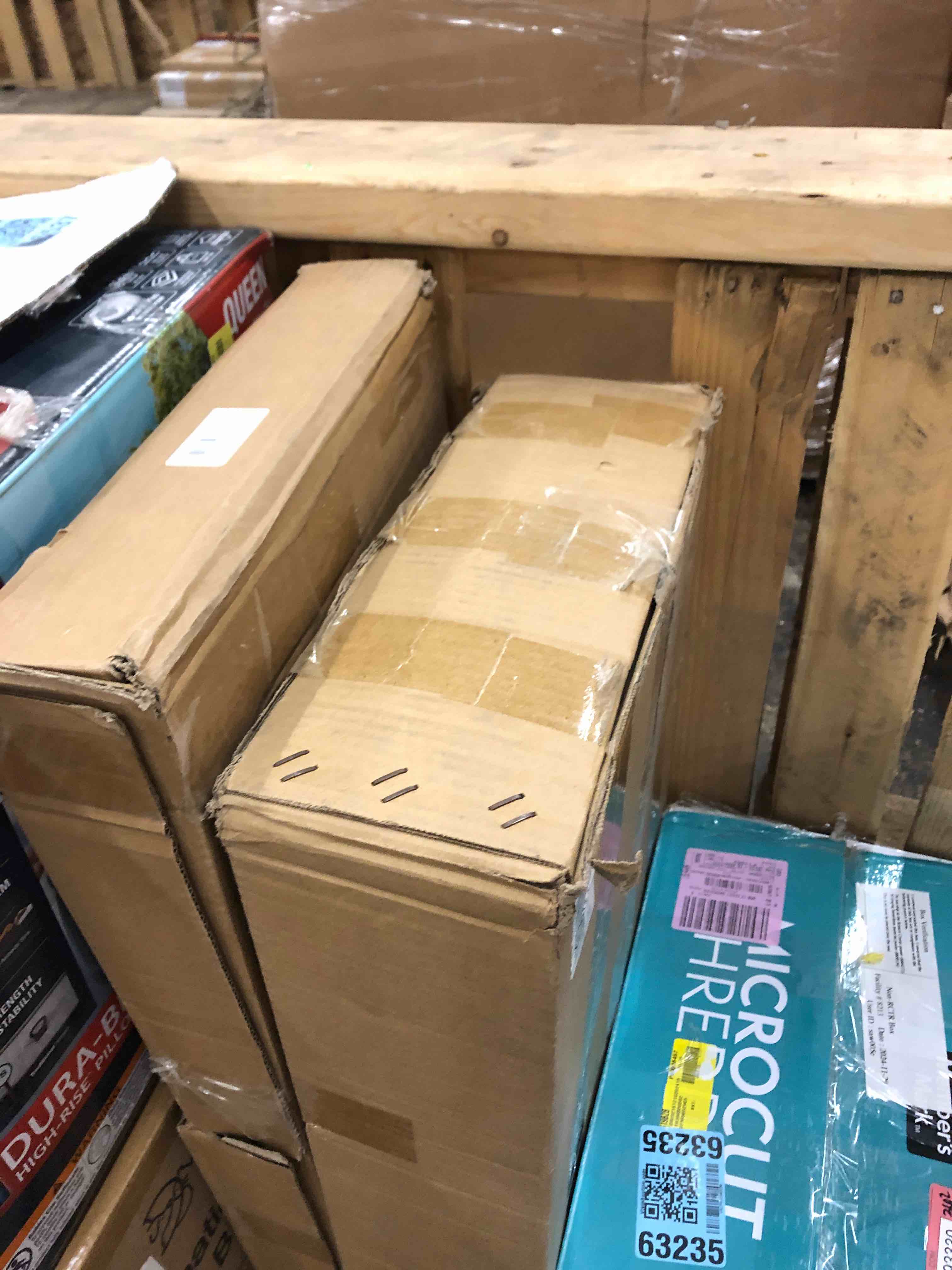 https://s3.amazonaws.com/lotting-images-prod/phillipi/RED6793331_1741106083216.jpeg