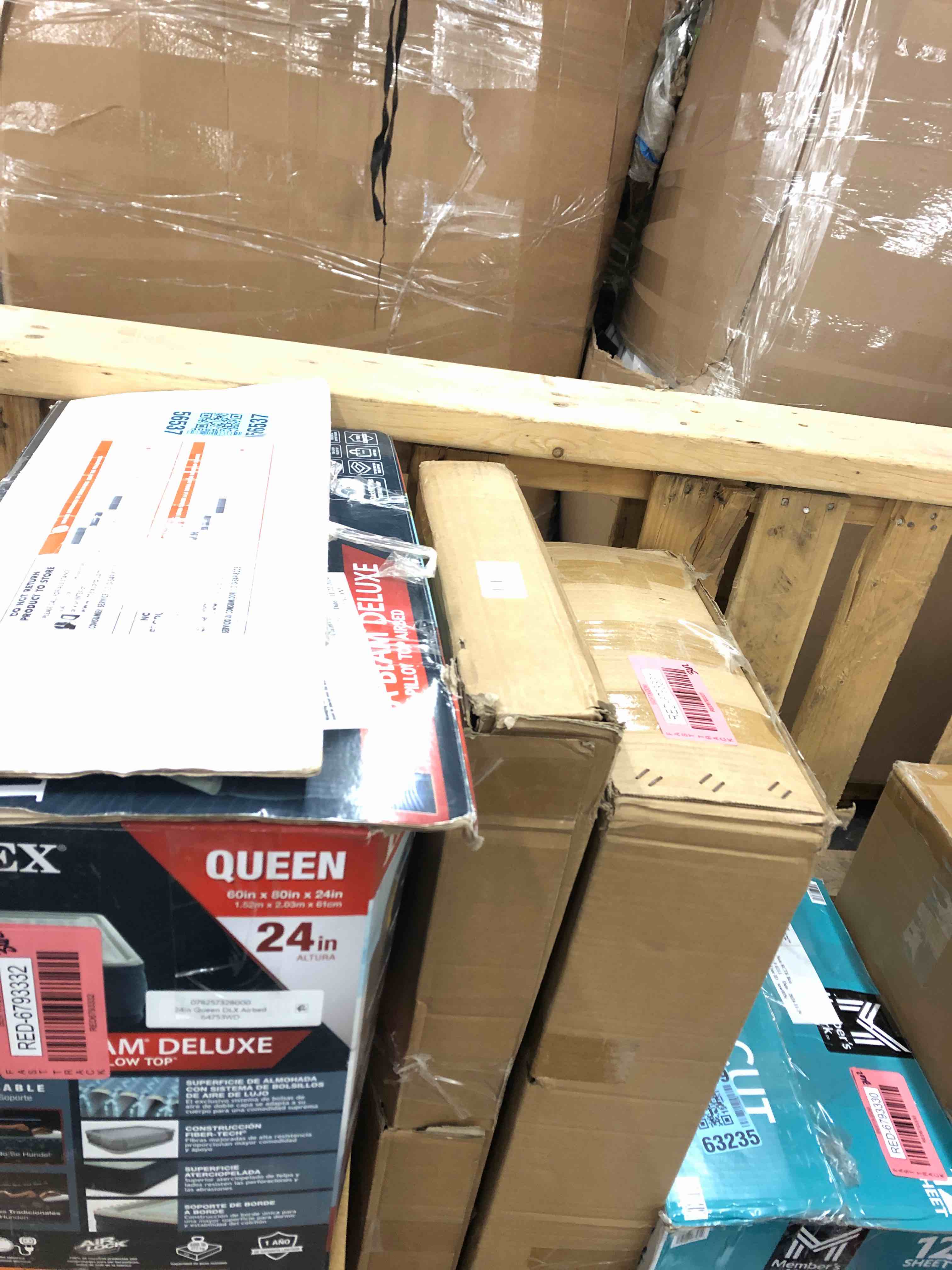 https://s3.amazonaws.com/lotting-images-prod/phillipi/RED6793333_1741106180192.jpeg