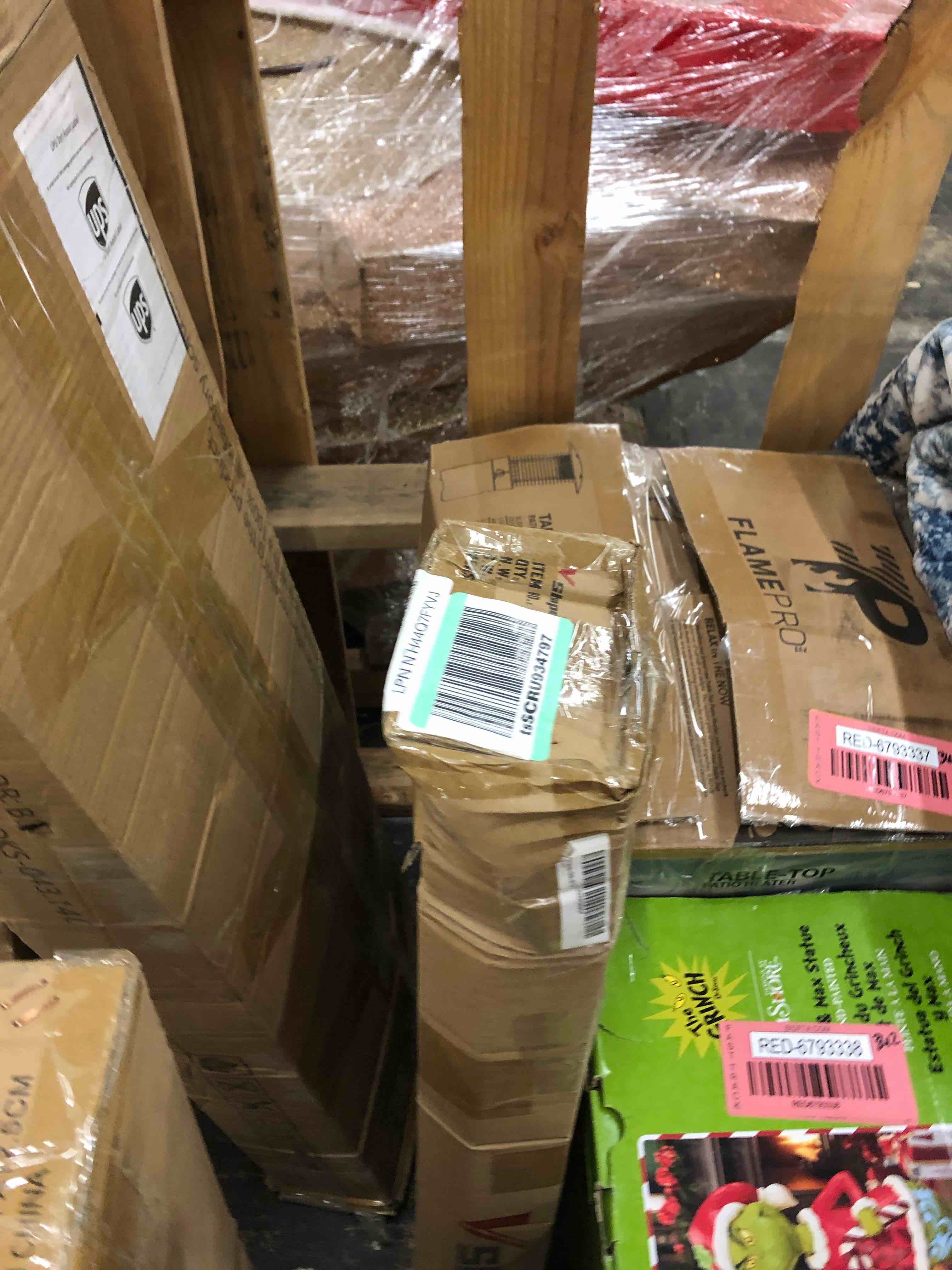 https://s3.amazonaws.com/lotting-images-prod/phillipi/RED6793347_1741138566103.jpeg