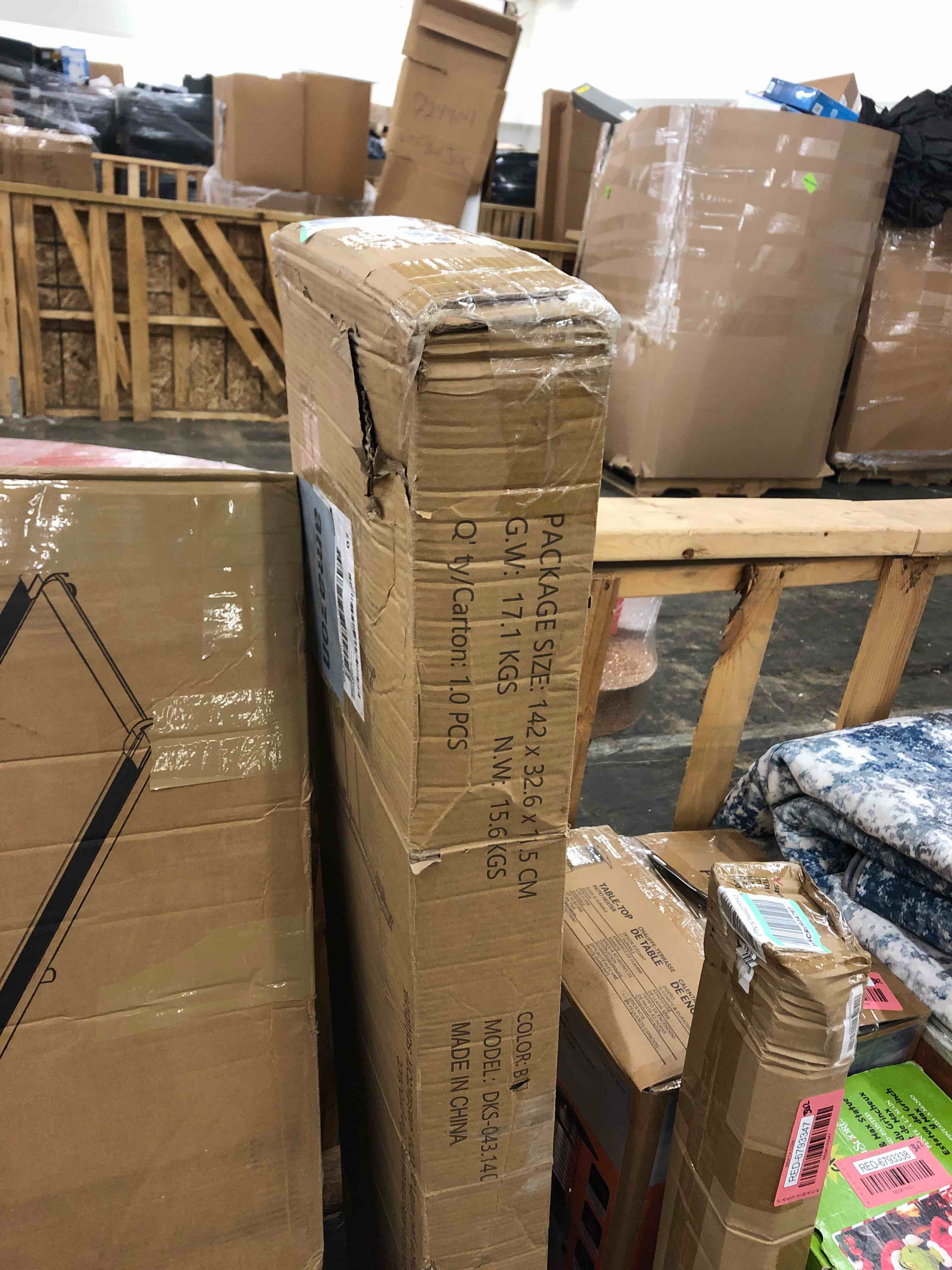 https://s3.amazonaws.com/lotting-images-prod/phillipi/RED6793349_1741138715362.jpeg