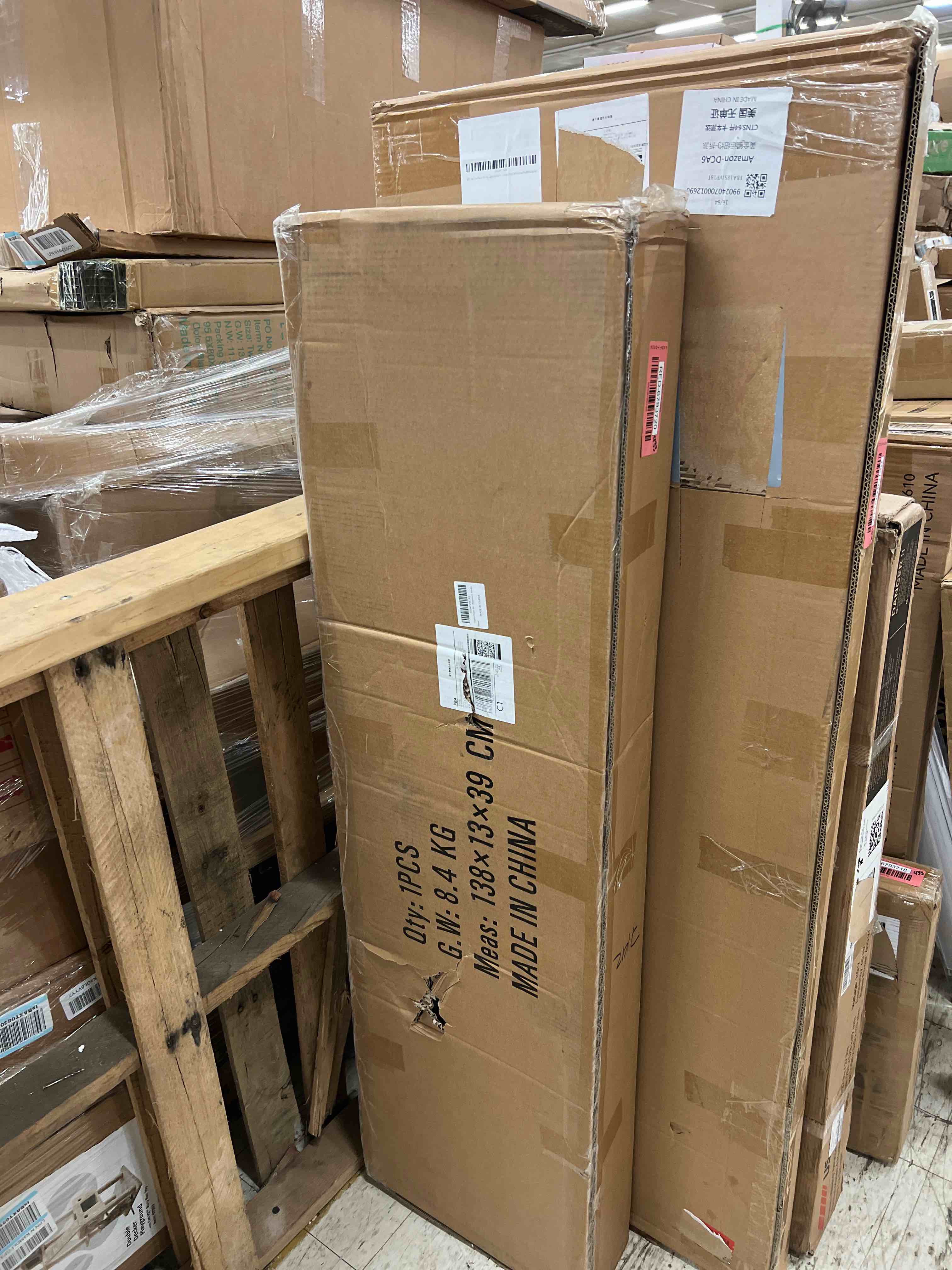 https://s3.amazonaws.com/lotting-images-prod/phillipi/RED6793720_1742318866503.jpeg