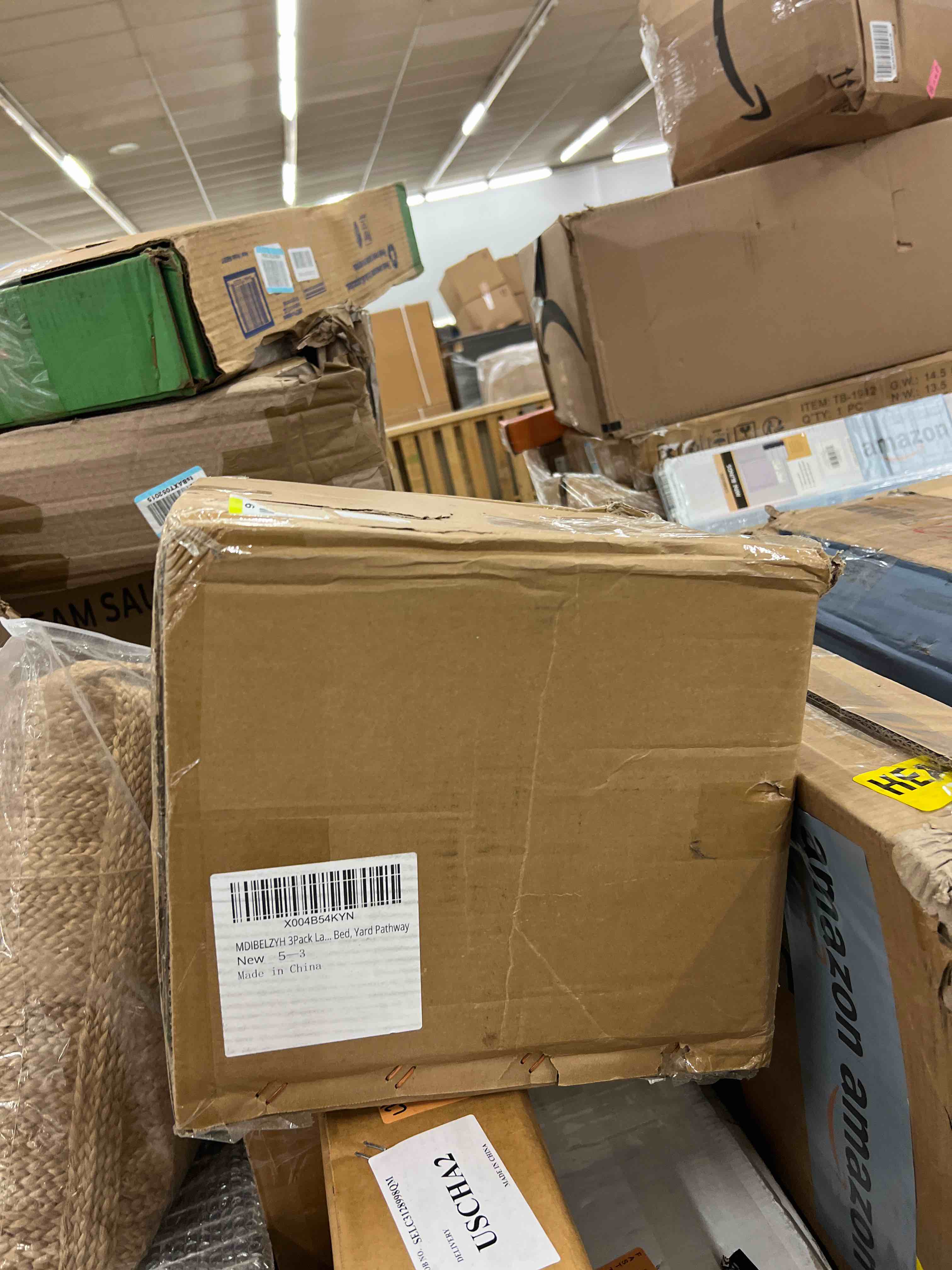 https://s3.amazonaws.com/lotting-images-prod/phillipi/RED6793722_1742319081076.jpeg