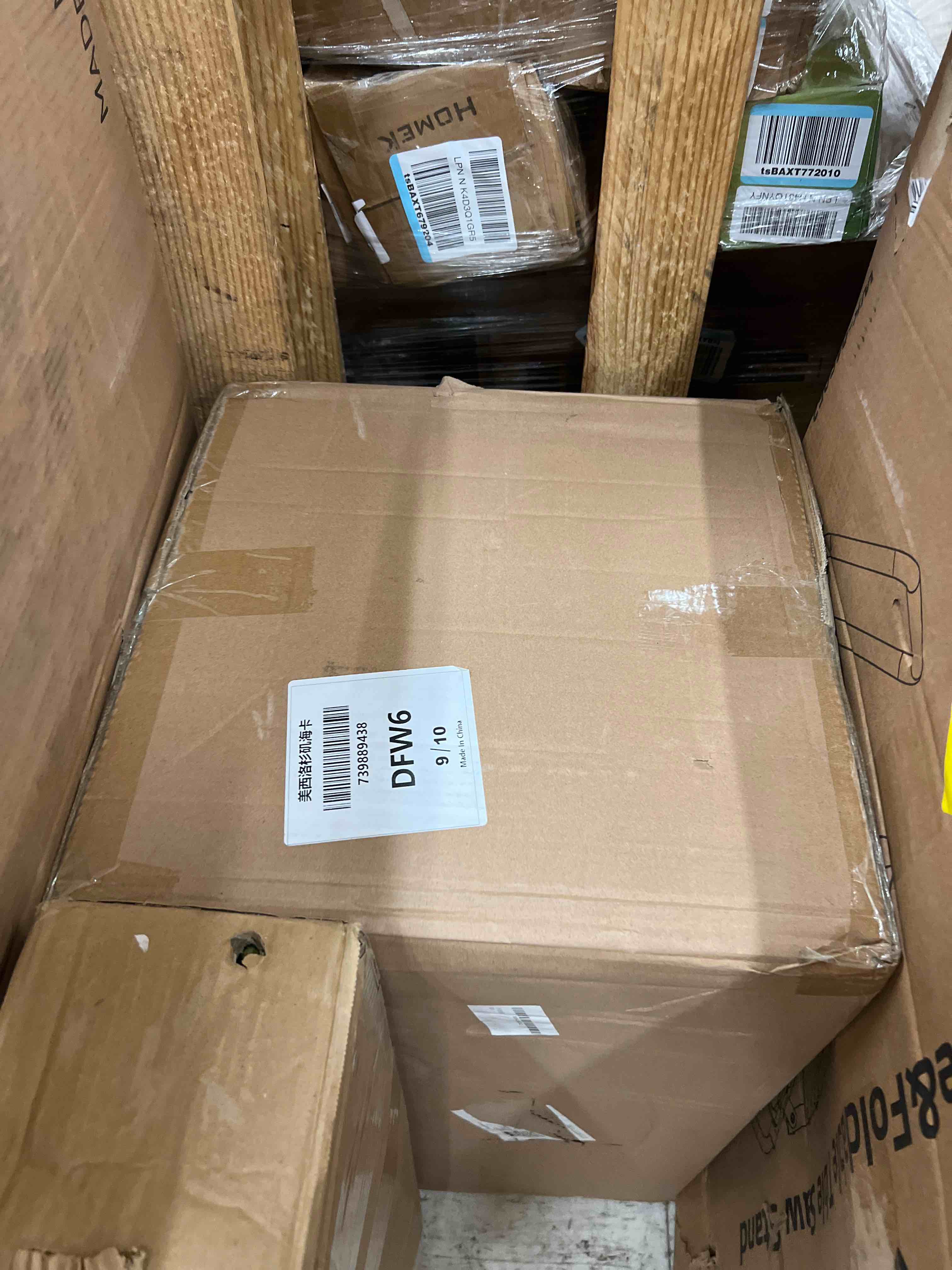 https://s3.amazonaws.com/lotting-images-prod/phillipi/RED6793753_1742325834843.jpeg