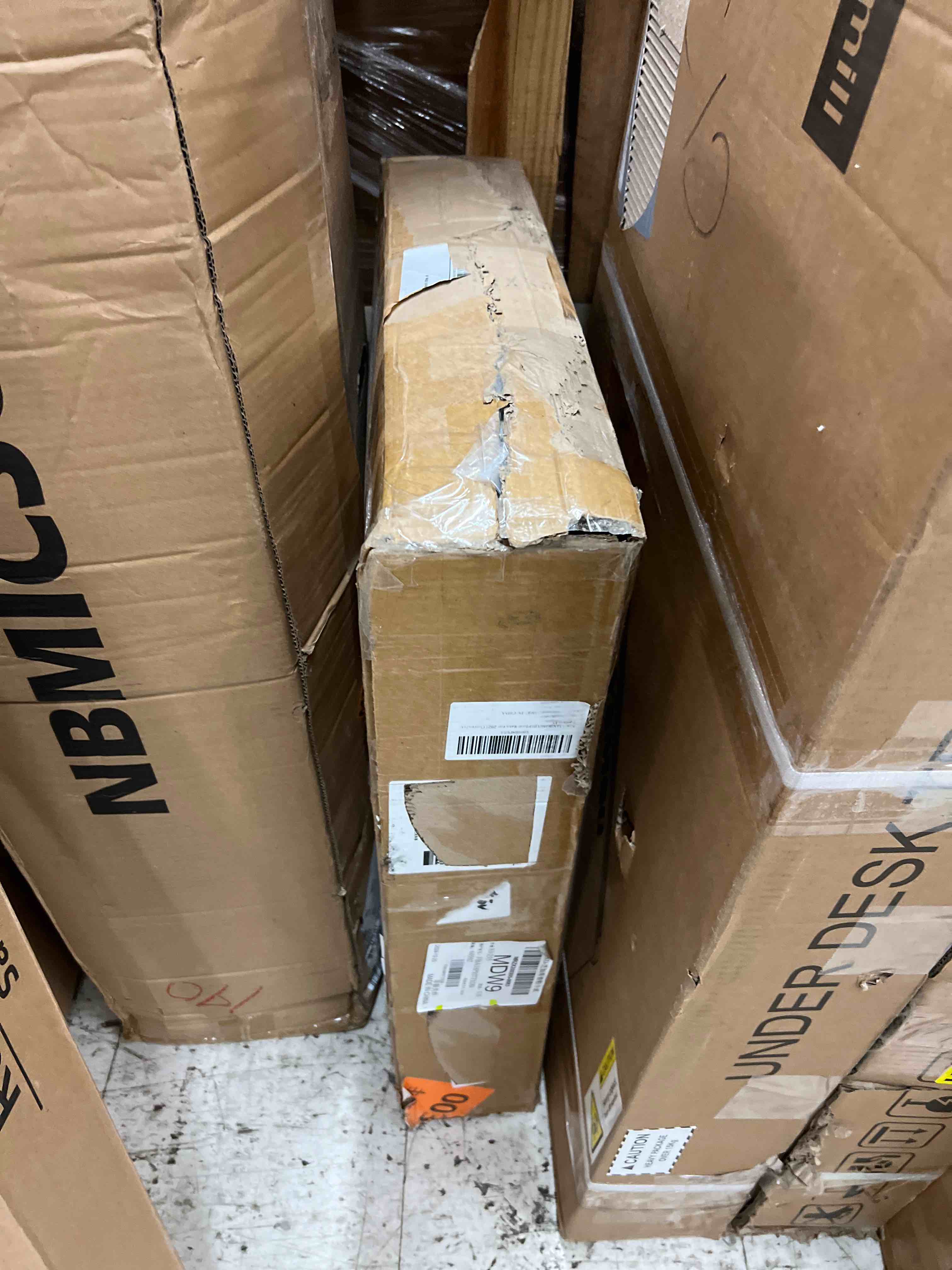 https://s3.amazonaws.com/lotting-images-prod/phillipi/RED6793762_1742326726536.jpeg