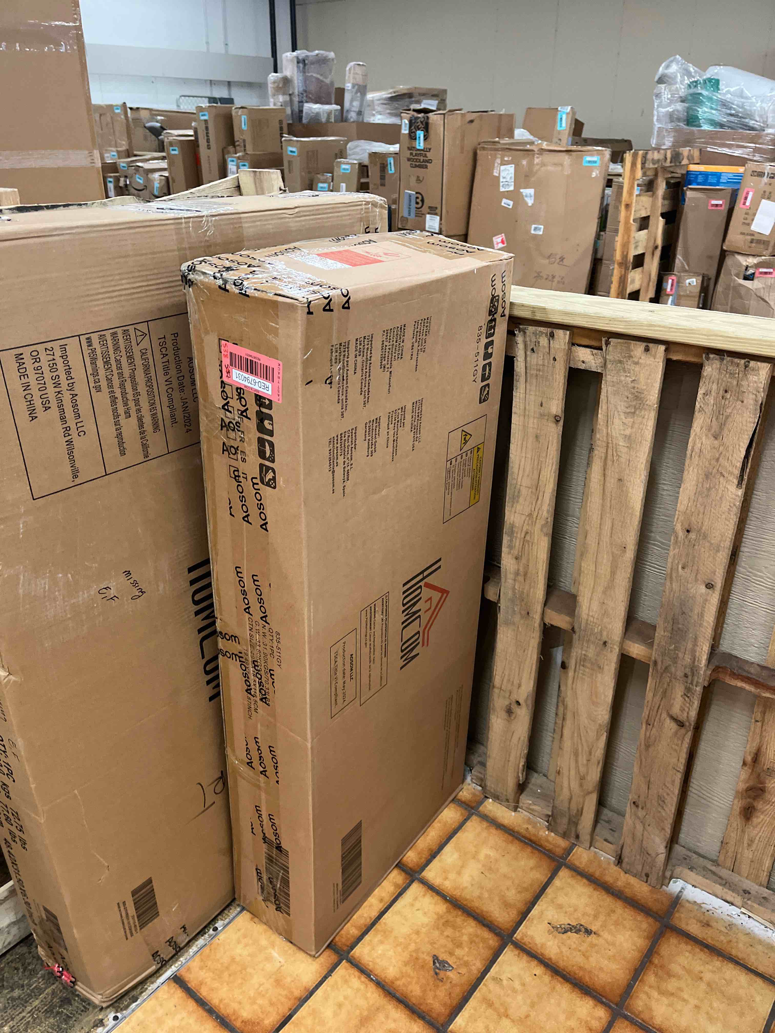 https://s3.amazonaws.com/lotting-images-prod/phillipi/RED6794031_1744154994745.jpeg