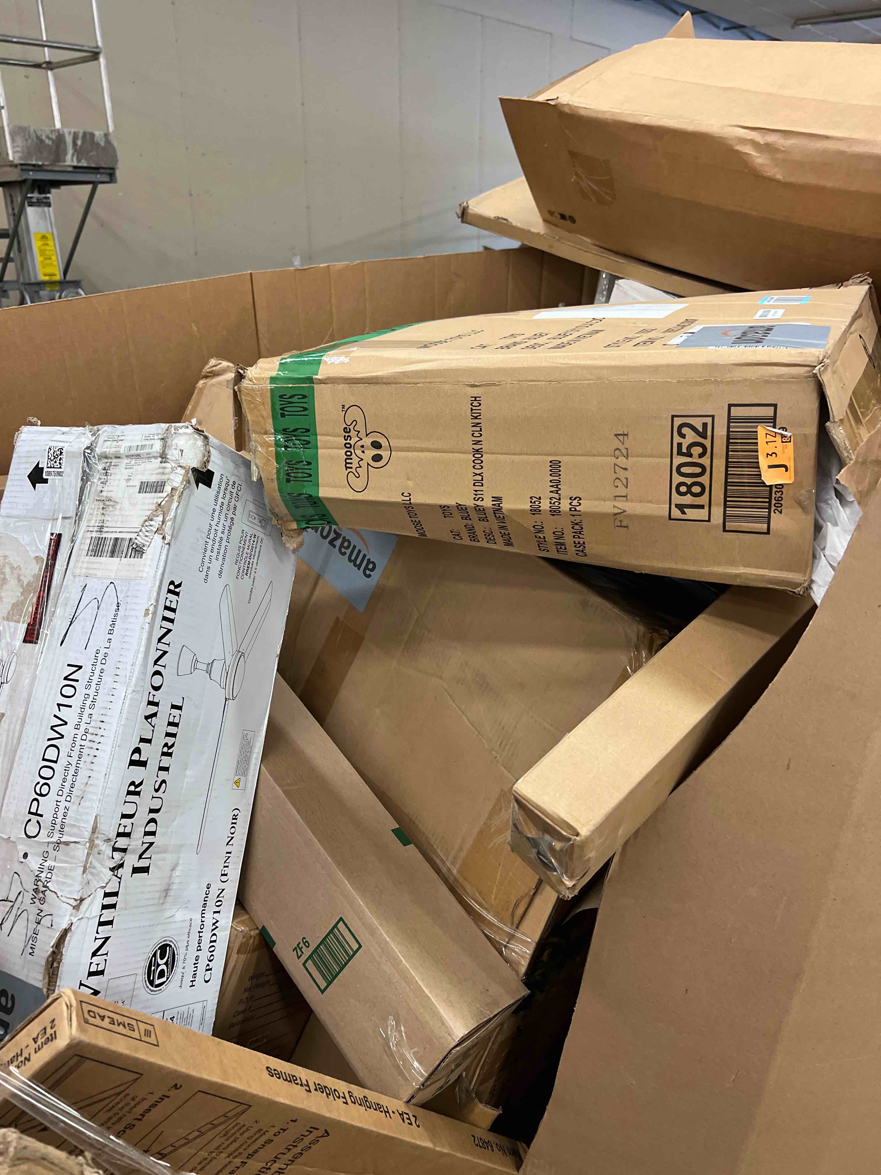 https://s3.amazonaws.com/lotting-images-prod/phillipi/RED6794261_1752785790123.jpeg