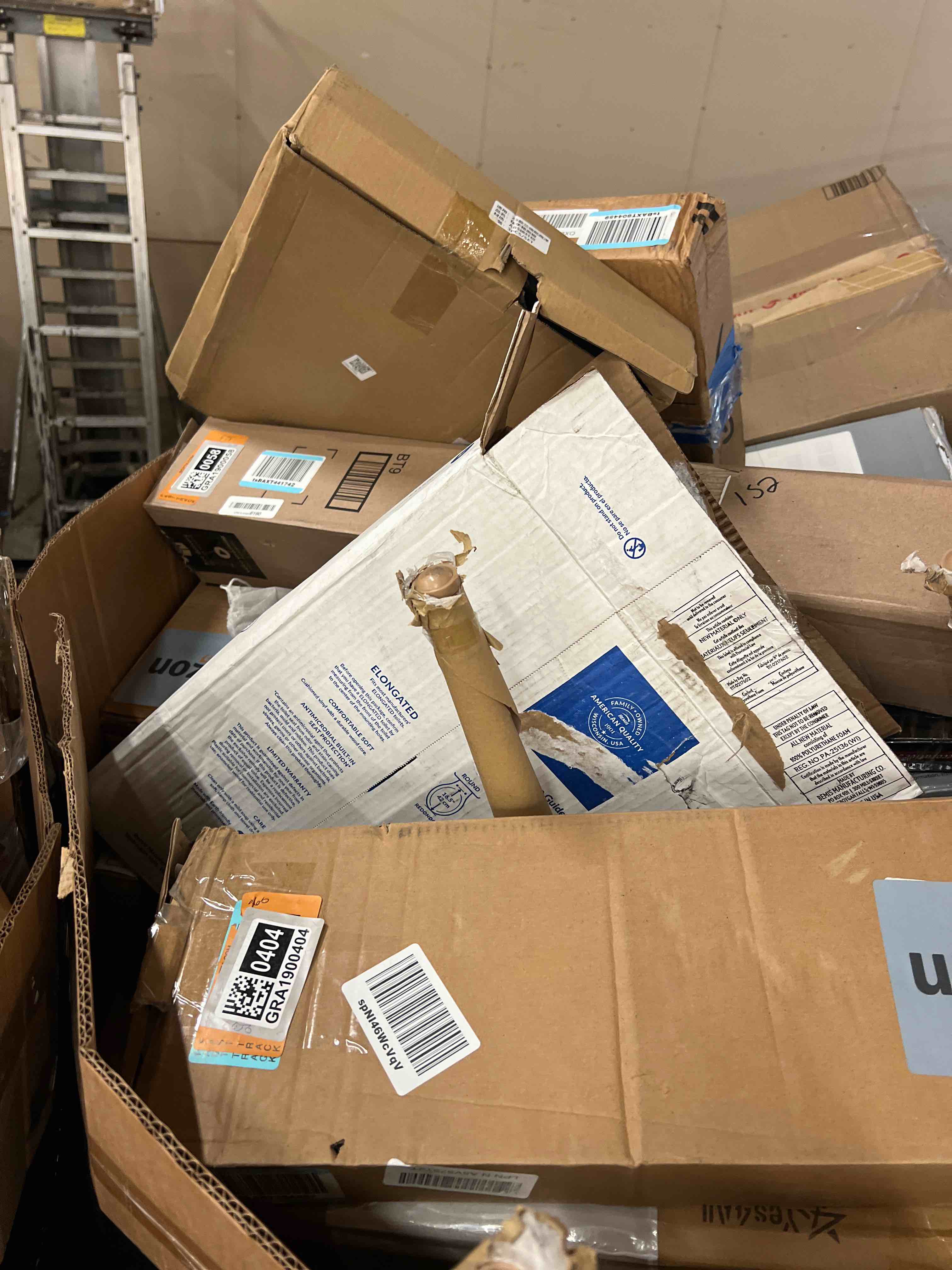 https://s3.amazonaws.com/lotting-images-prod/phillipi/RED6794262_1753907773736.jpeg