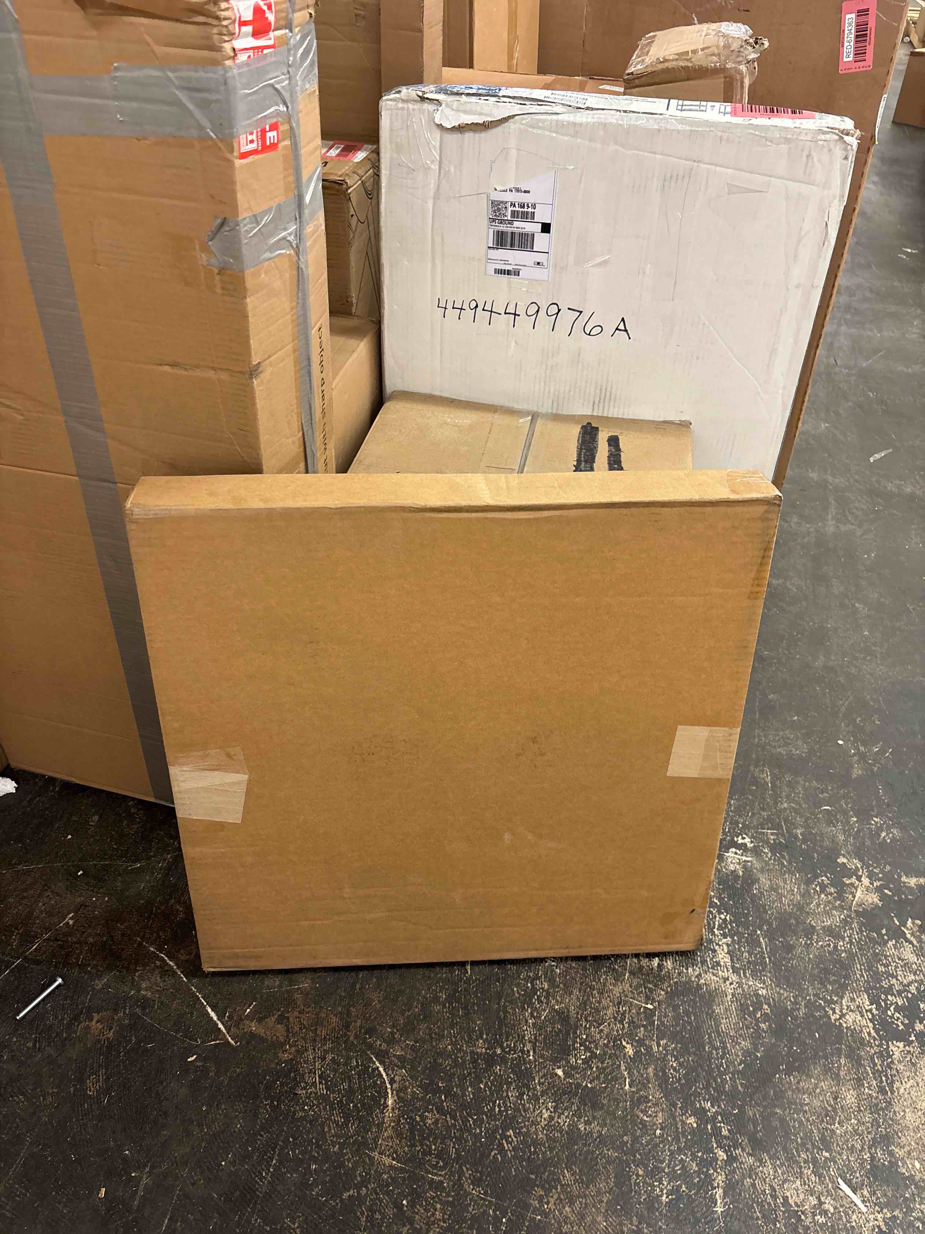 https://s3.amazonaws.com/lotting-images-prod/phillipi/RED6794373_1746067207292.jpeg