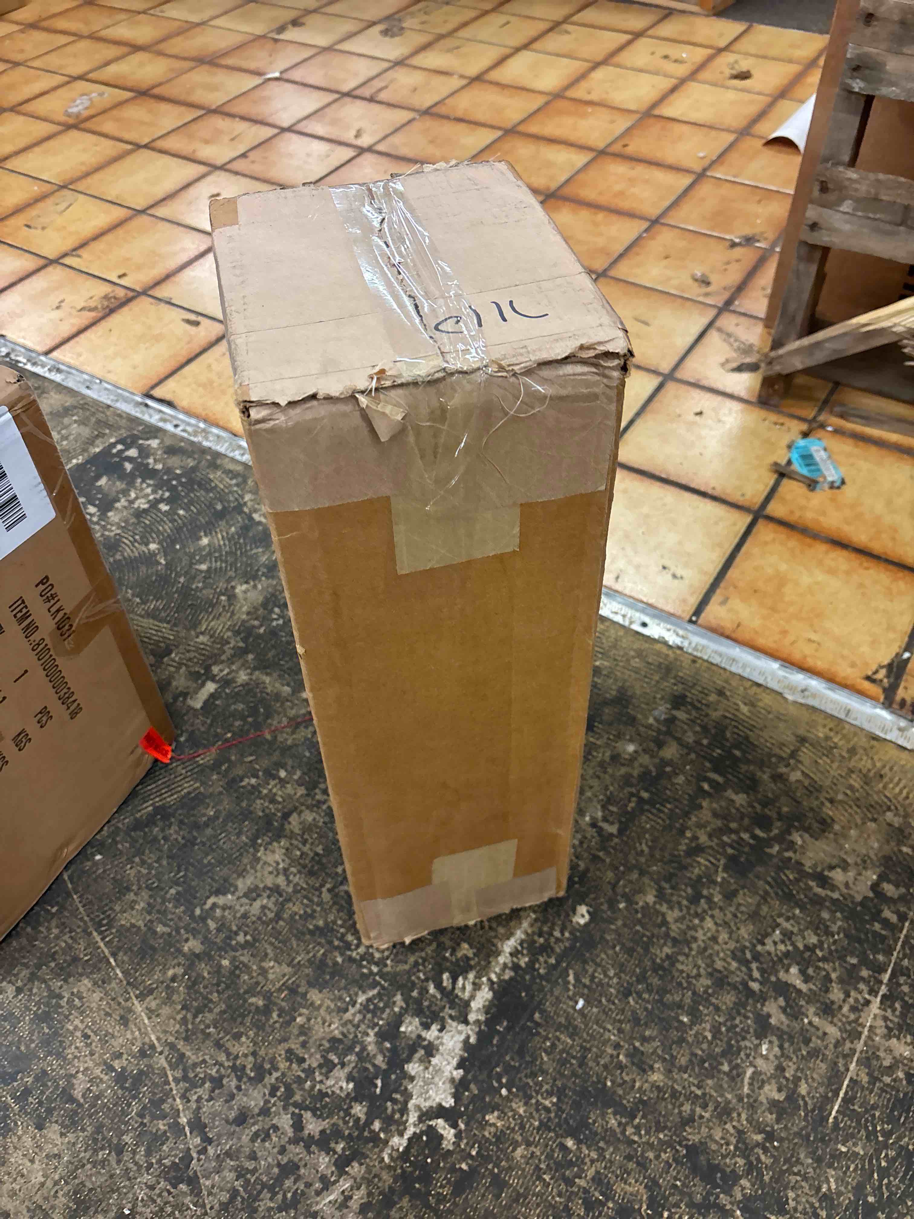 https://s3.amazonaws.com/lotting-images-prod/phillipi/RED6794430_1746119209313.jpeg