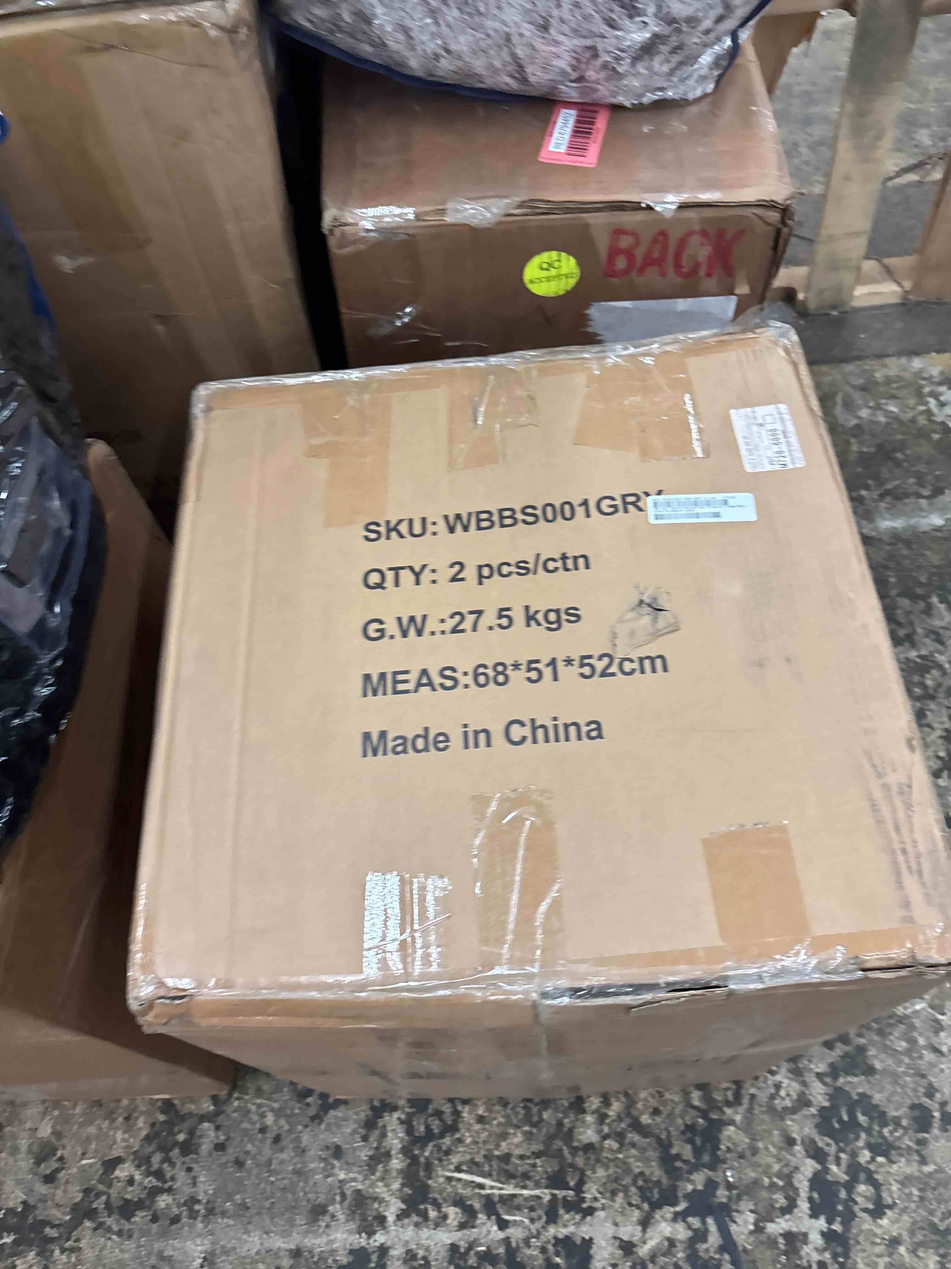 https://s3.amazonaws.com/lotting-images-prod/phillipi/RED6794455_1746124955641.jpeg
