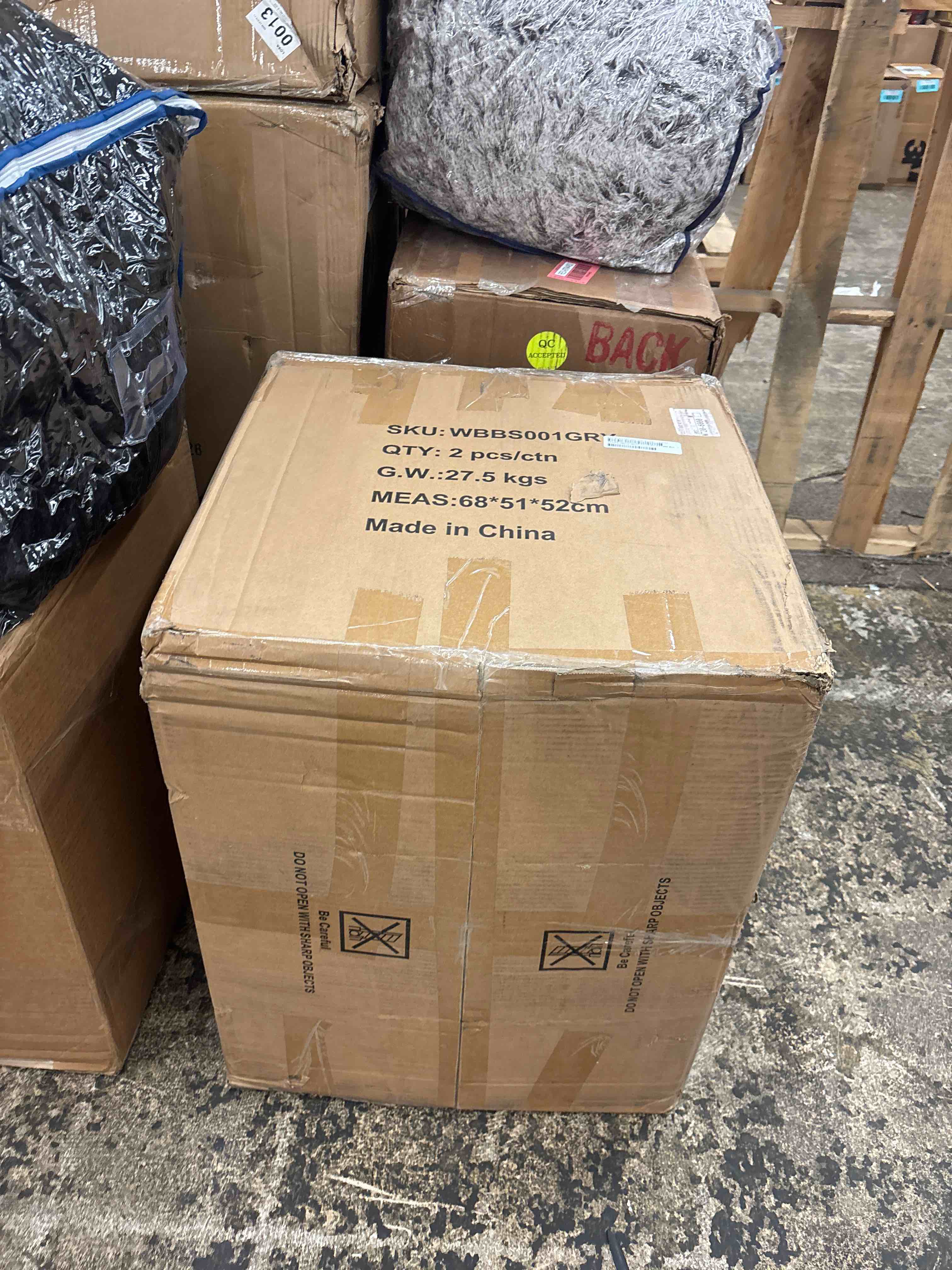 https://s3.amazonaws.com/lotting-images-prod/phillipi/RED6794455_1746124956866.jpeg
