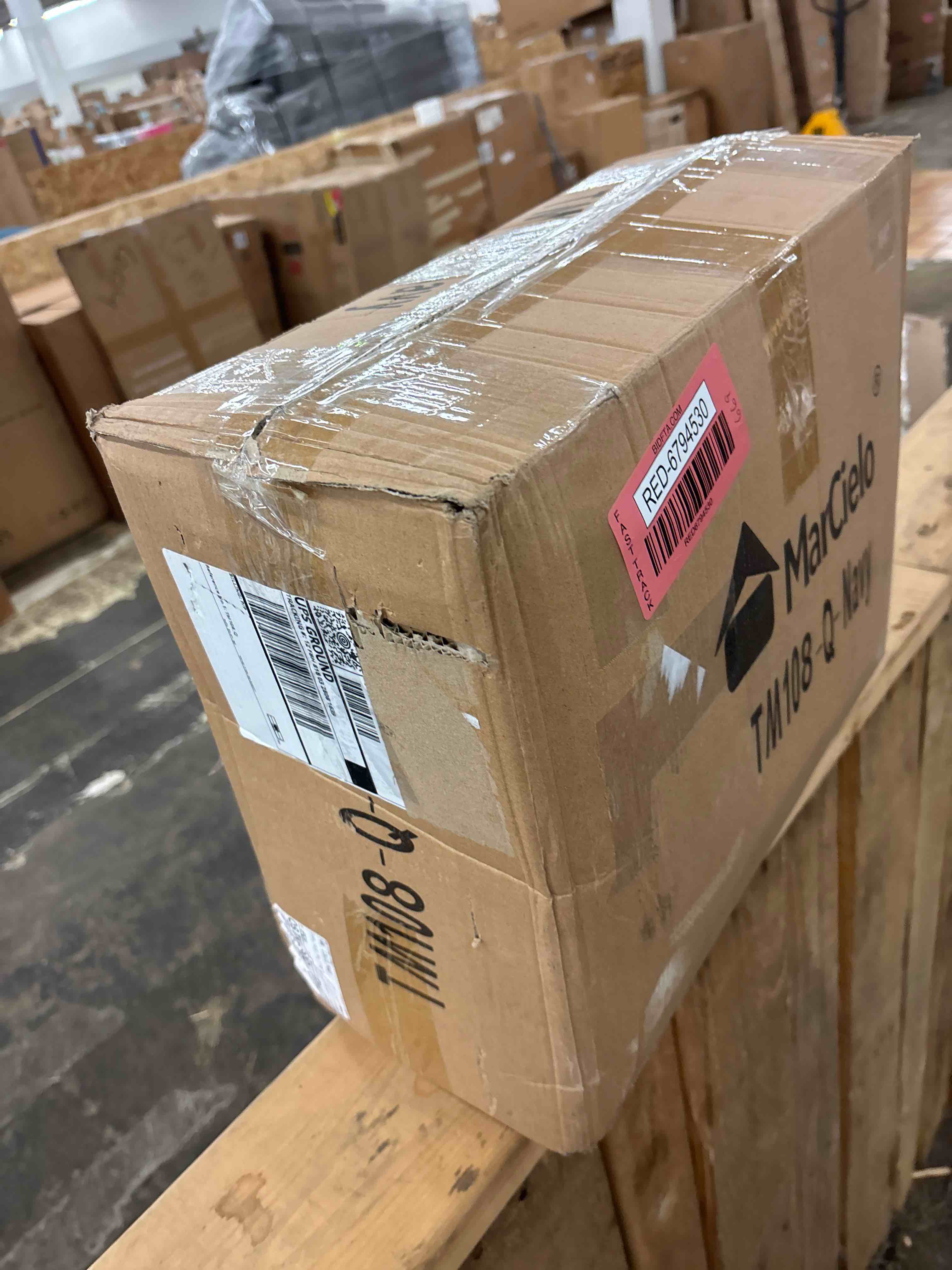 https://s3.amazonaws.com/lotting-images-prod/phillipi/RED6794530_1746634808904.jpeg