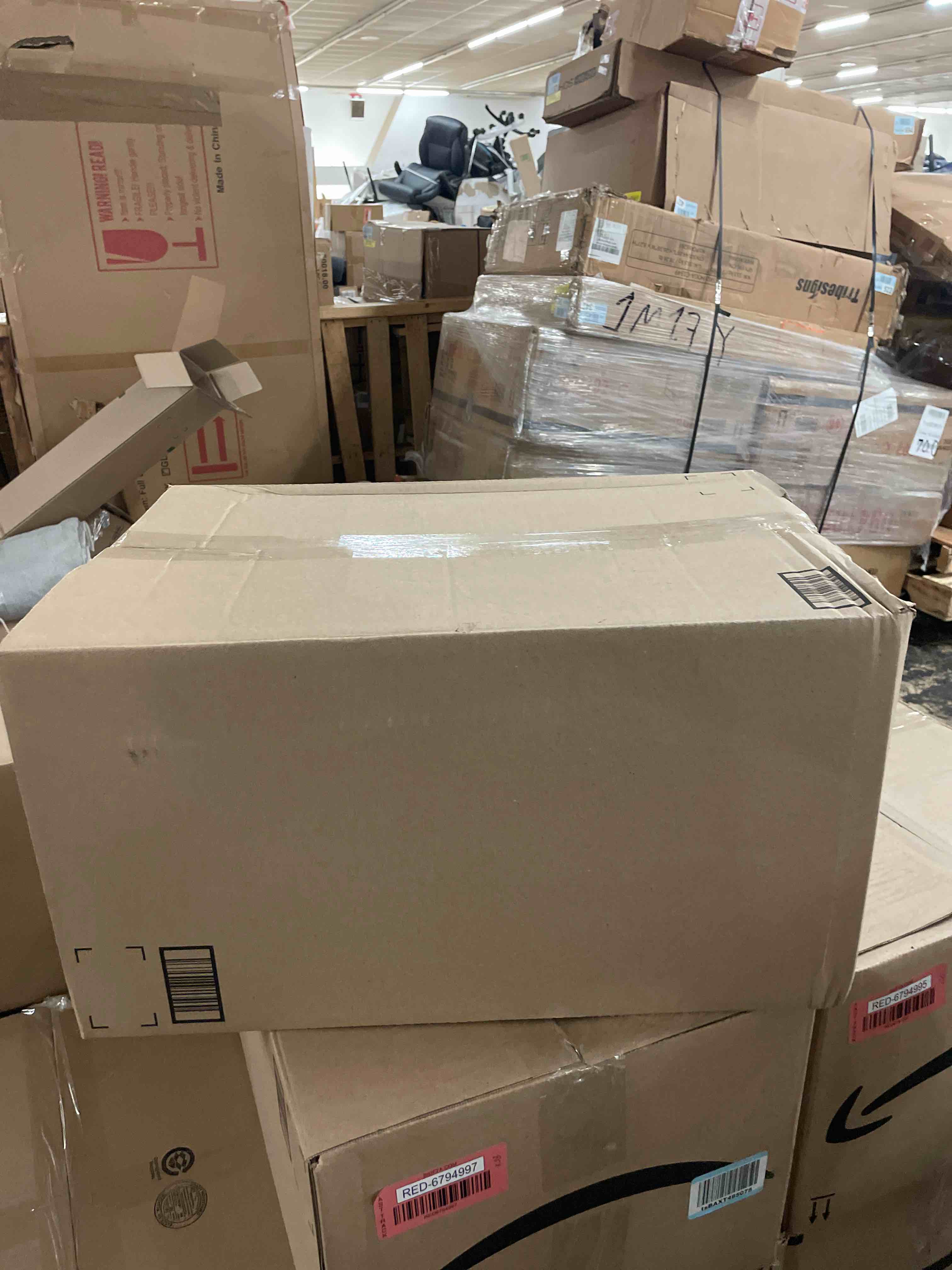 https://s3.amazonaws.com/lotting-images-prod/phillipi/RED6794989_1751052466595.jpeg