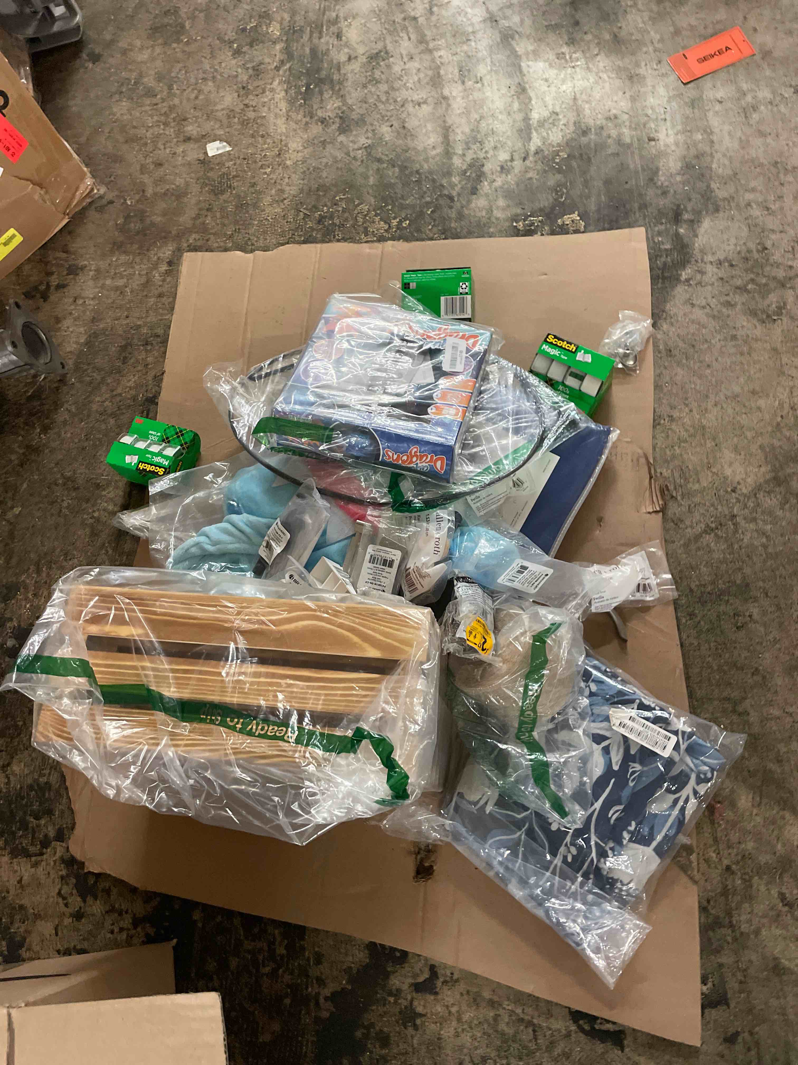 https://s3.amazonaws.com/lotting-images-prod/phillipi/RED6794991_1751051851136.jpeg