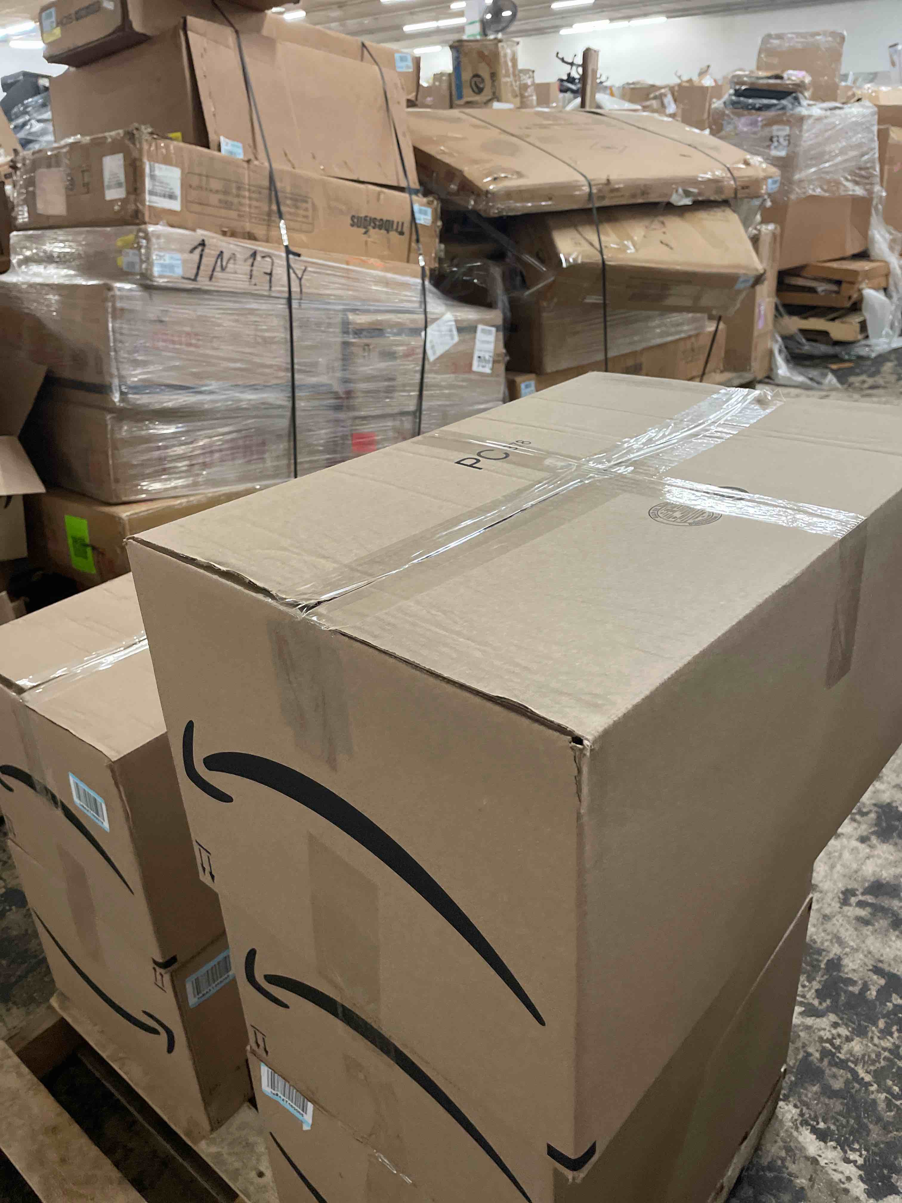 https://s3.amazonaws.com/lotting-images-prod/phillipi/RED6794994_1751051357747.jpeg