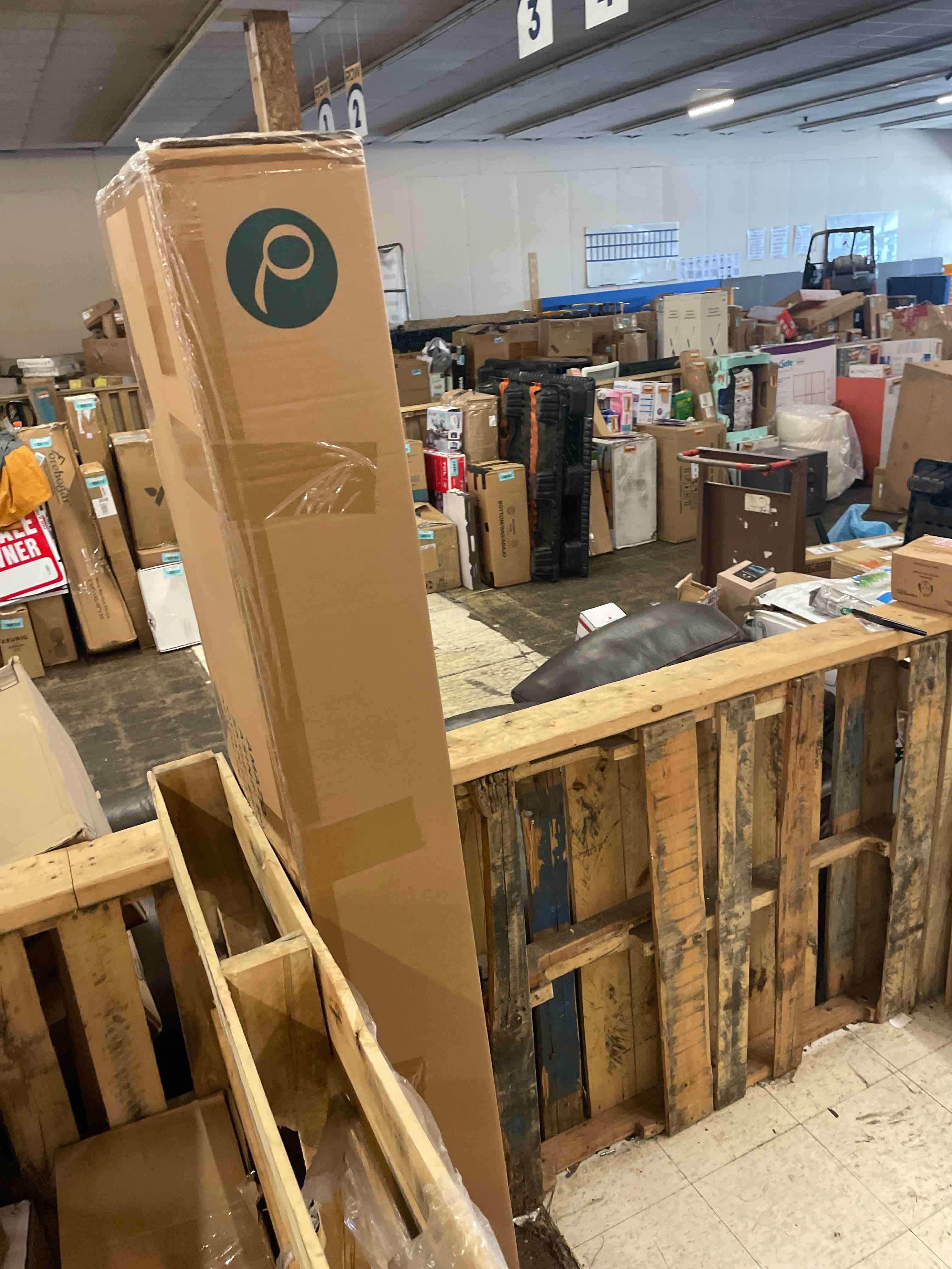 https://s3.amazonaws.com/lotting-images-prod/phillipi/RED6795077_1751551108418.jpeg