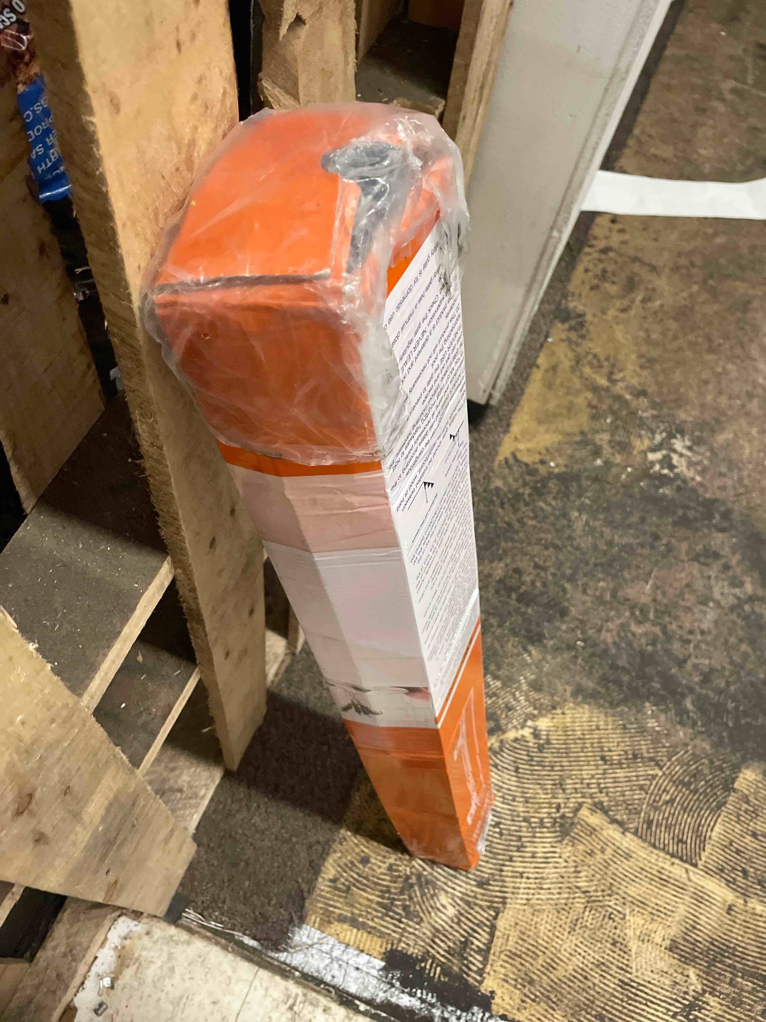 https://s3.amazonaws.com/lotting-images-prod/phillipi/RED6795109_1751554899743.jpeg