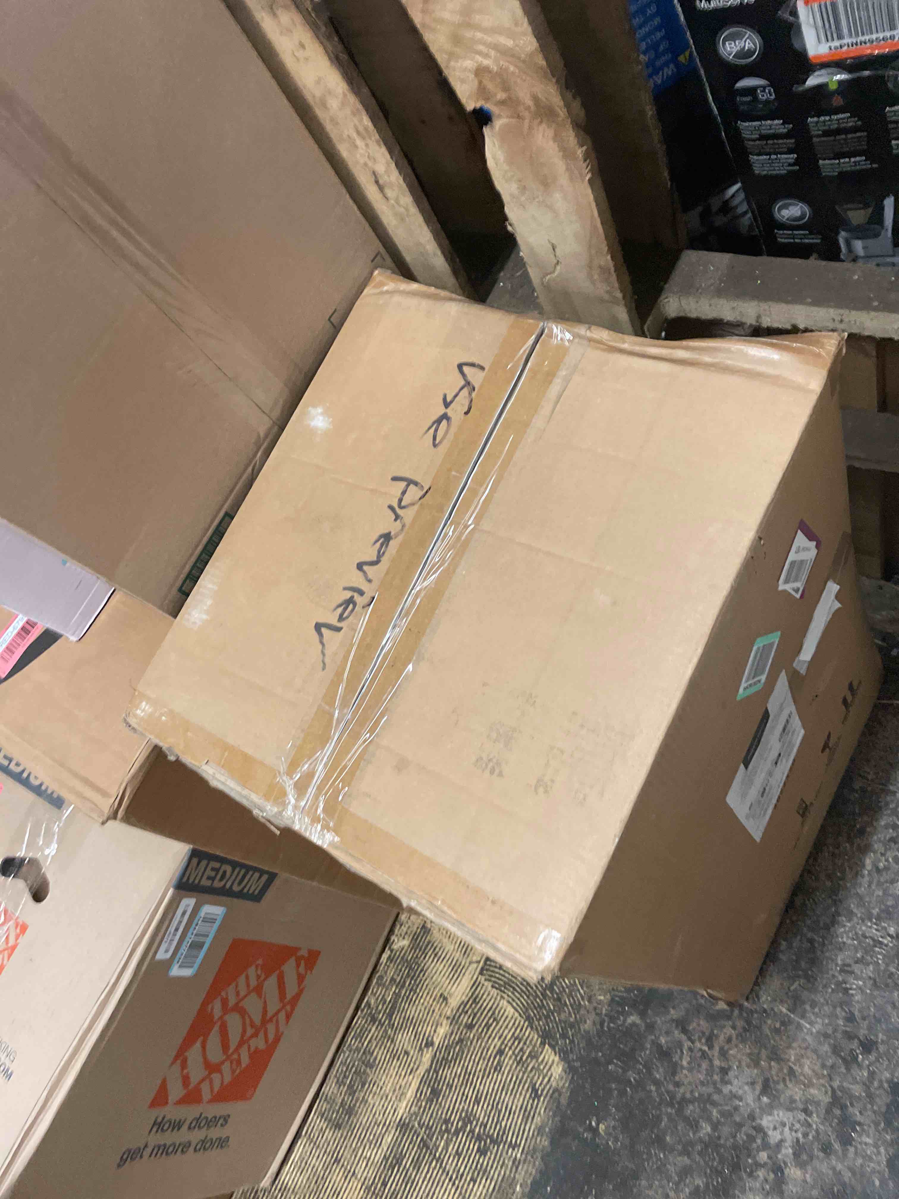 https://s3.amazonaws.com/lotting-images-prod/phillipi/RED6795126_1751557167810.jpeg