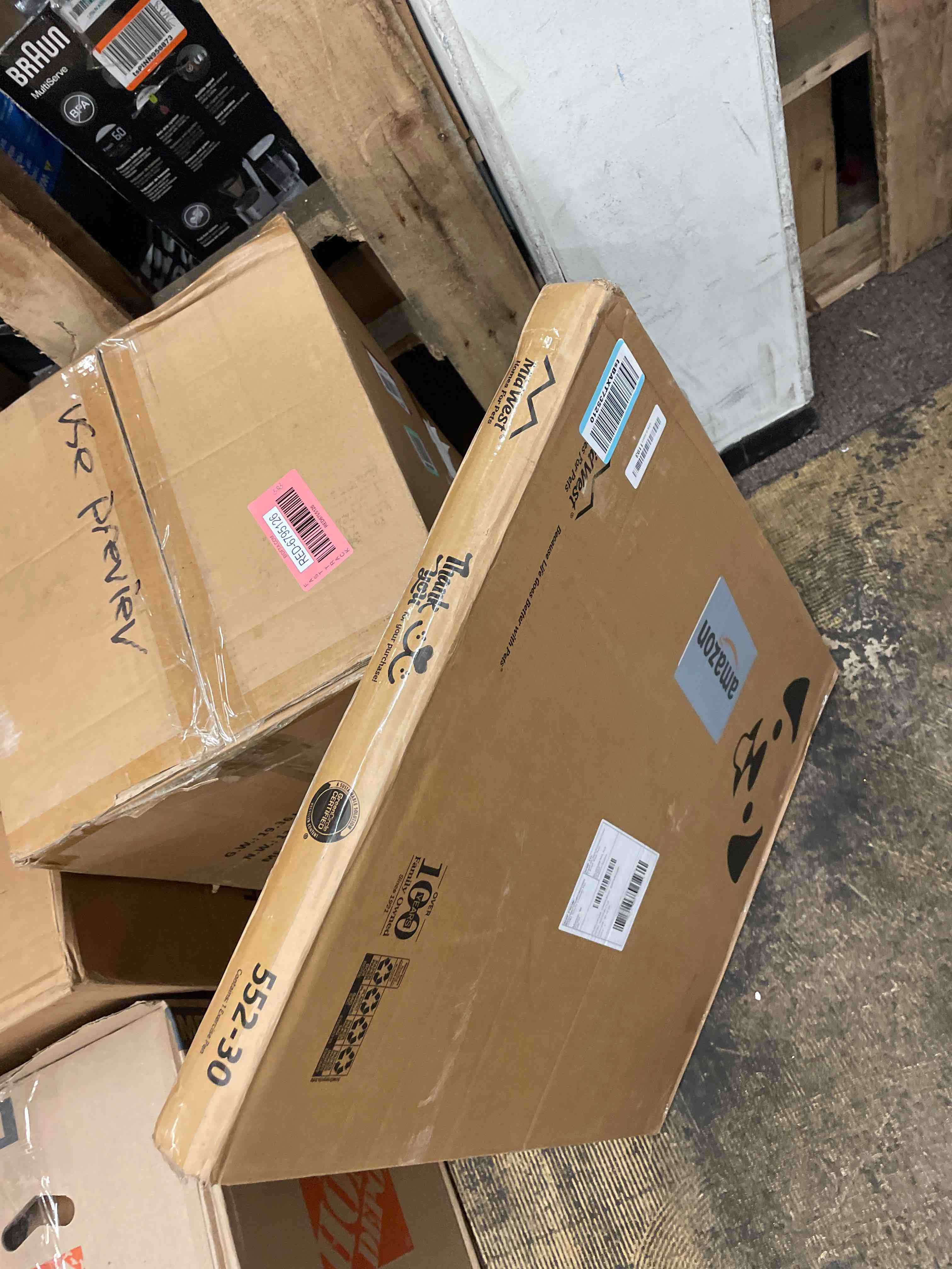 https://s3.amazonaws.com/lotting-images-prod/phillipi/RED6795128_1751558629302.jpeg