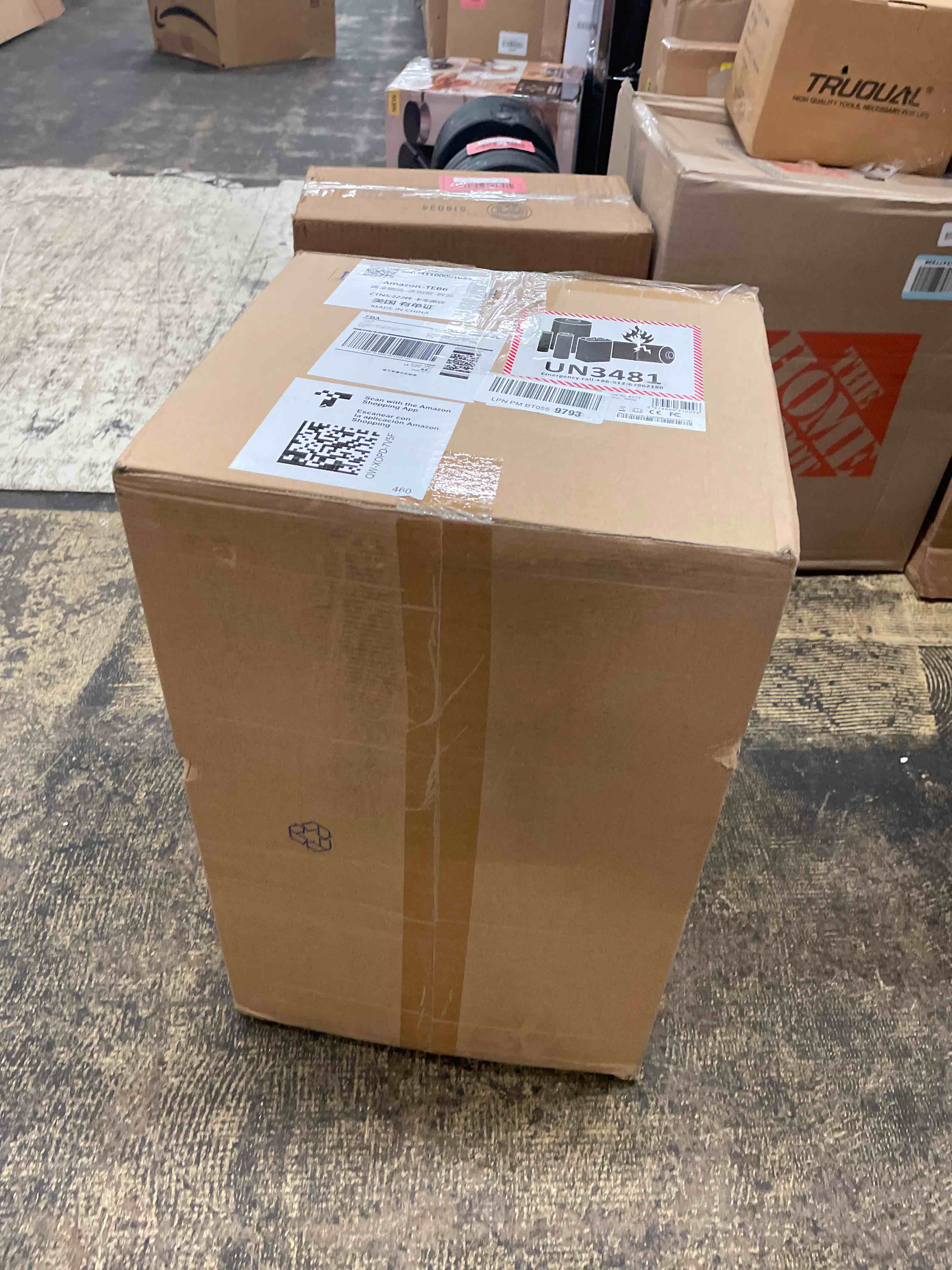 https://s3.amazonaws.com/lotting-images-prod/phillipi/RED6795136_1751559475834.jpeg