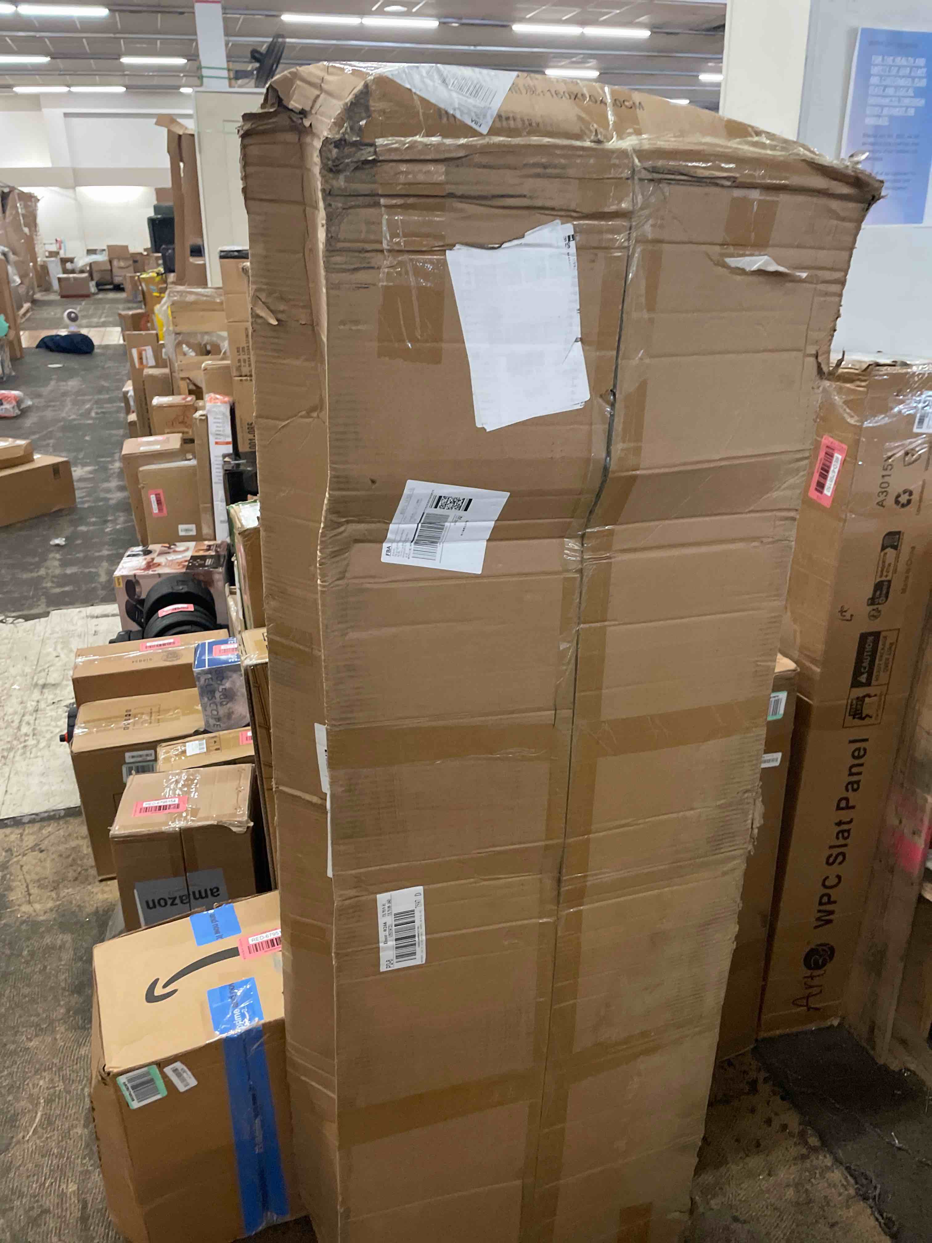 https://s3.amazonaws.com/lotting-images-prod/phillipi/RED6795156_1751561865789.jpeg