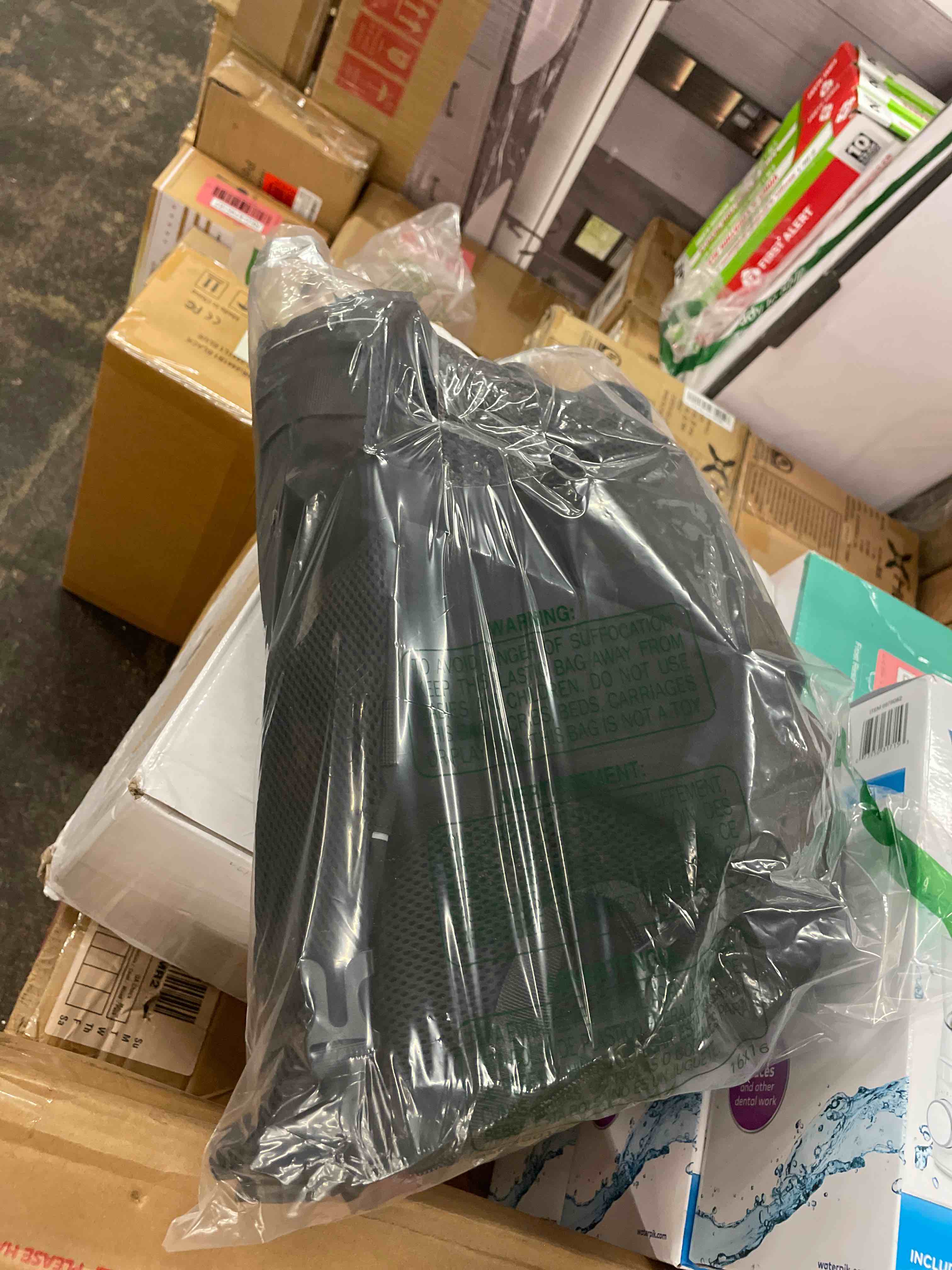 https://s3.amazonaws.com/lotting-images-prod/phillipi/RED6795207_1751629955988.jpeg