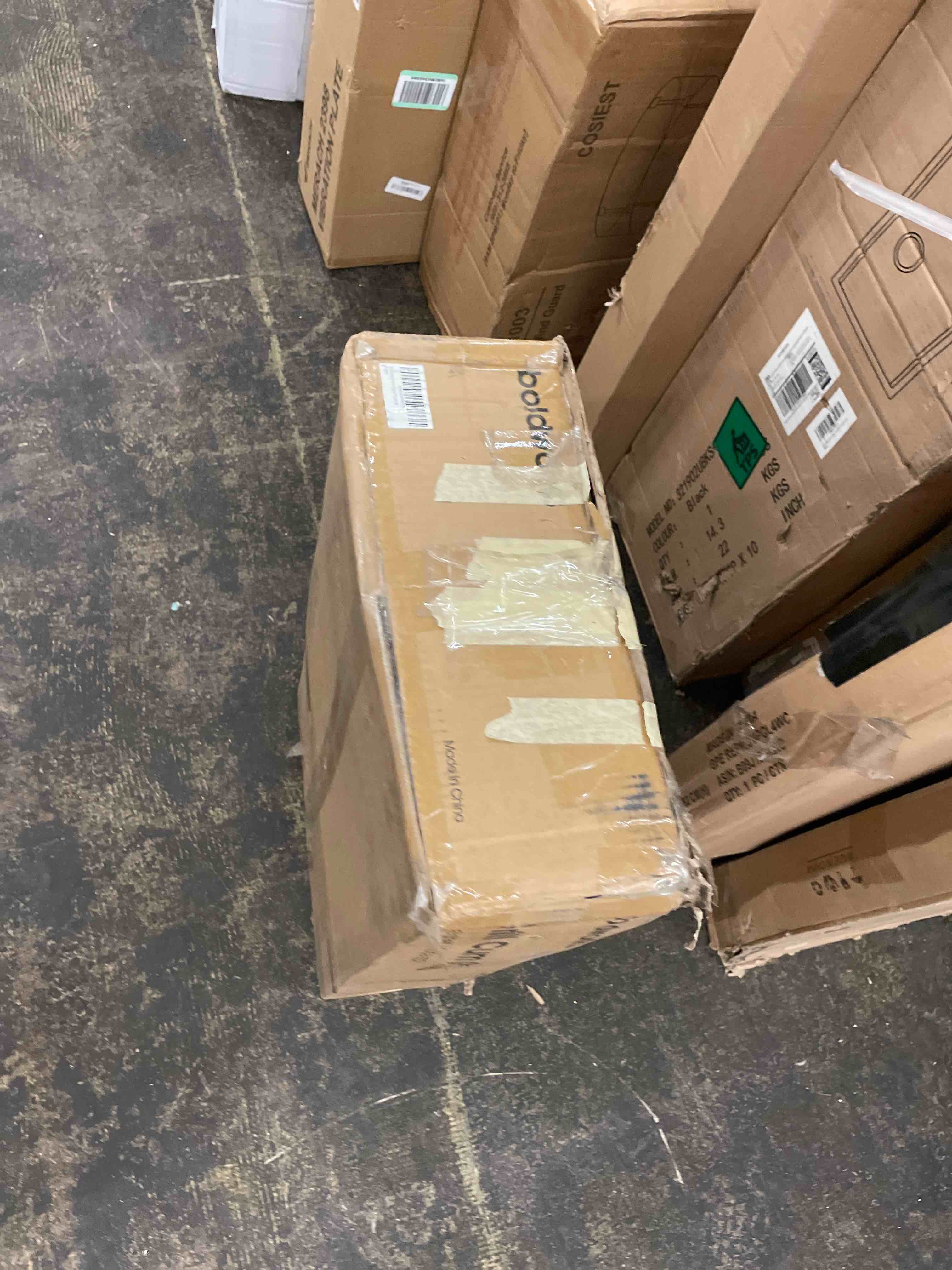 https://s3.amazonaws.com/lotting-images-prod/phillipi/RED6795220_1751634279157.jpeg