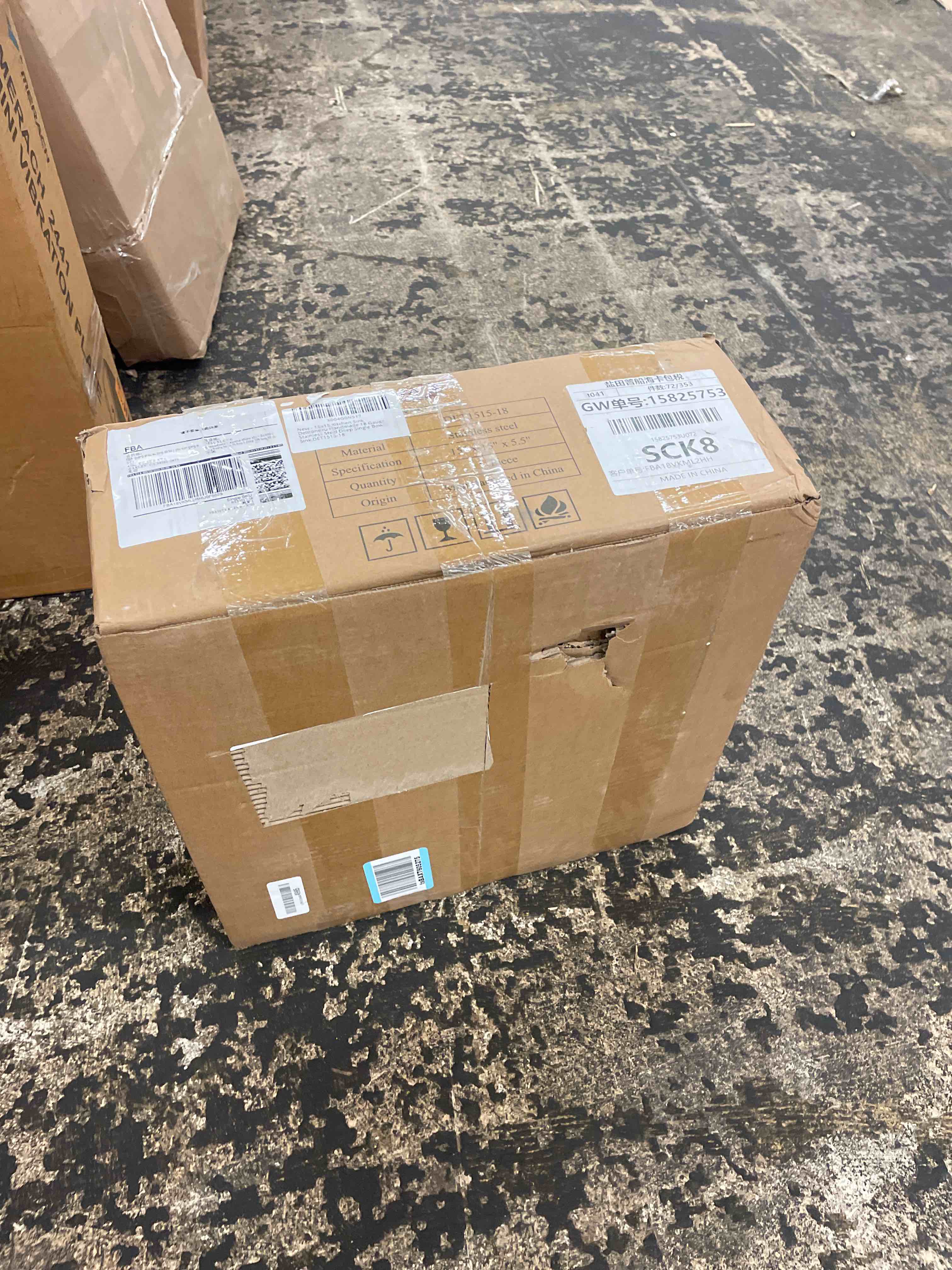 https://s3.amazonaws.com/lotting-images-prod/phillipi/RED6795306_1752185516322.jpeg