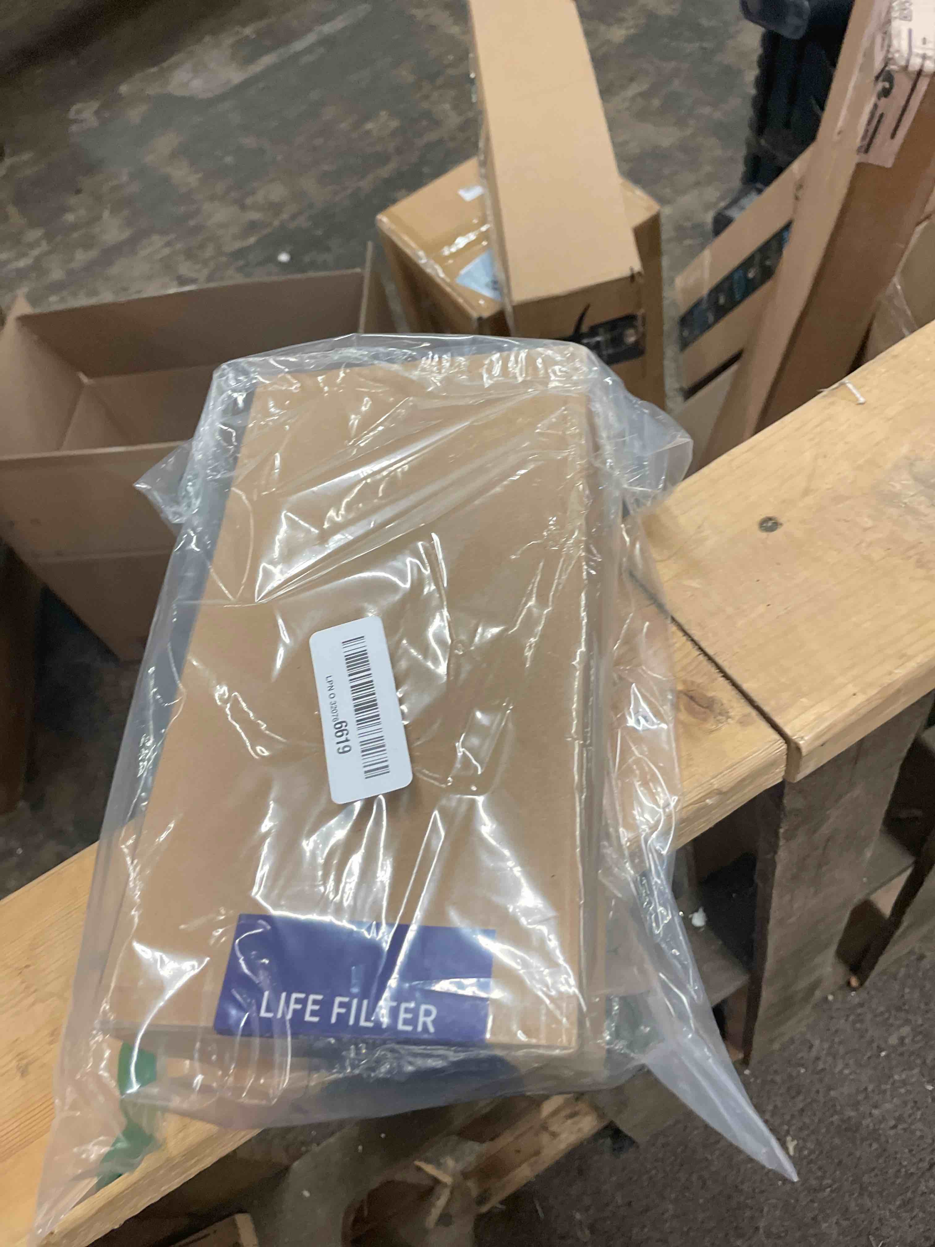 https://s3.amazonaws.com/lotting-images-prod/phillipi/RED6795426_1752642250601.jpeg