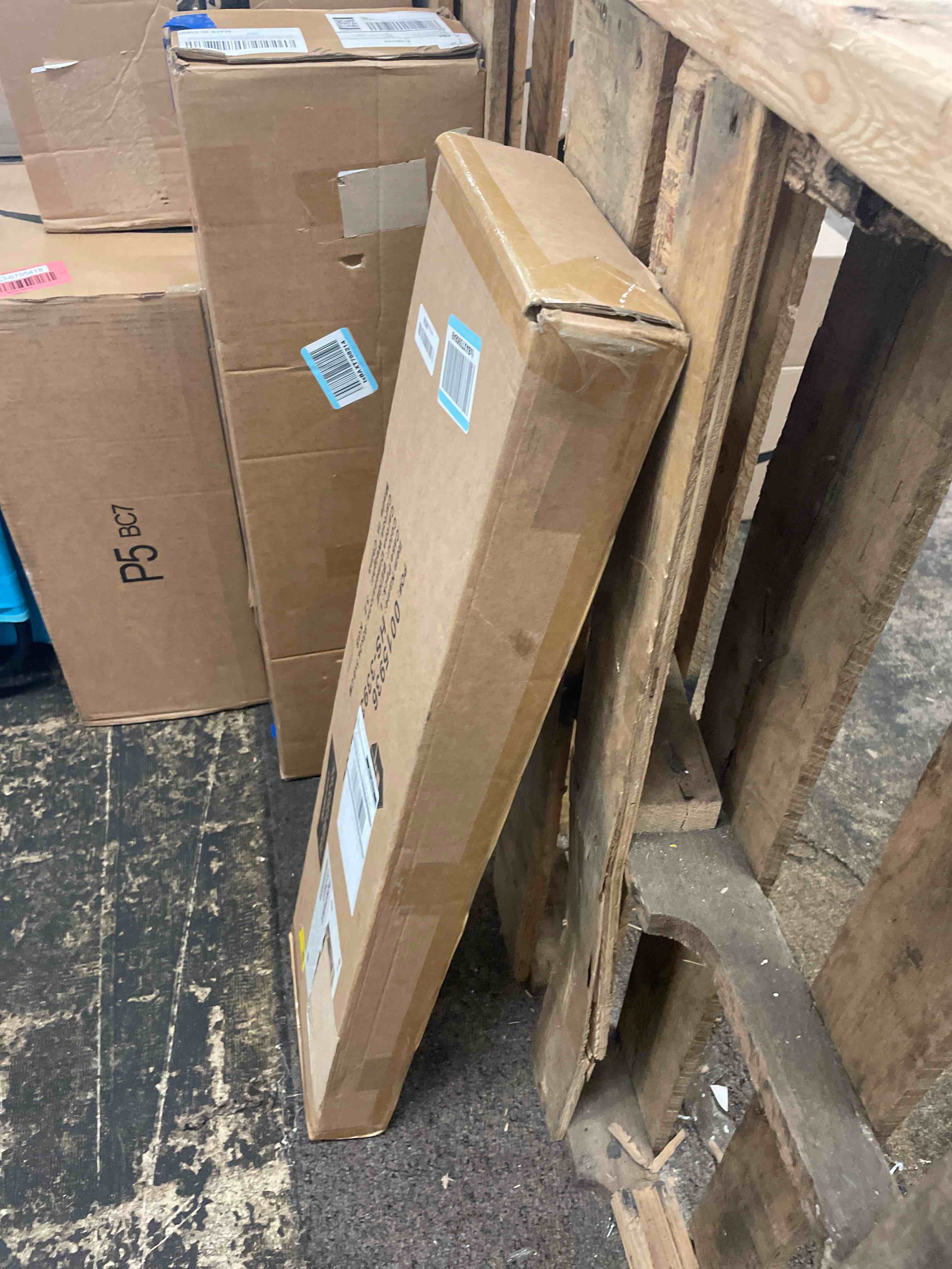 https://s3.amazonaws.com/lotting-images-prod/phillipi/RED6795429_1752642512044.jpeg