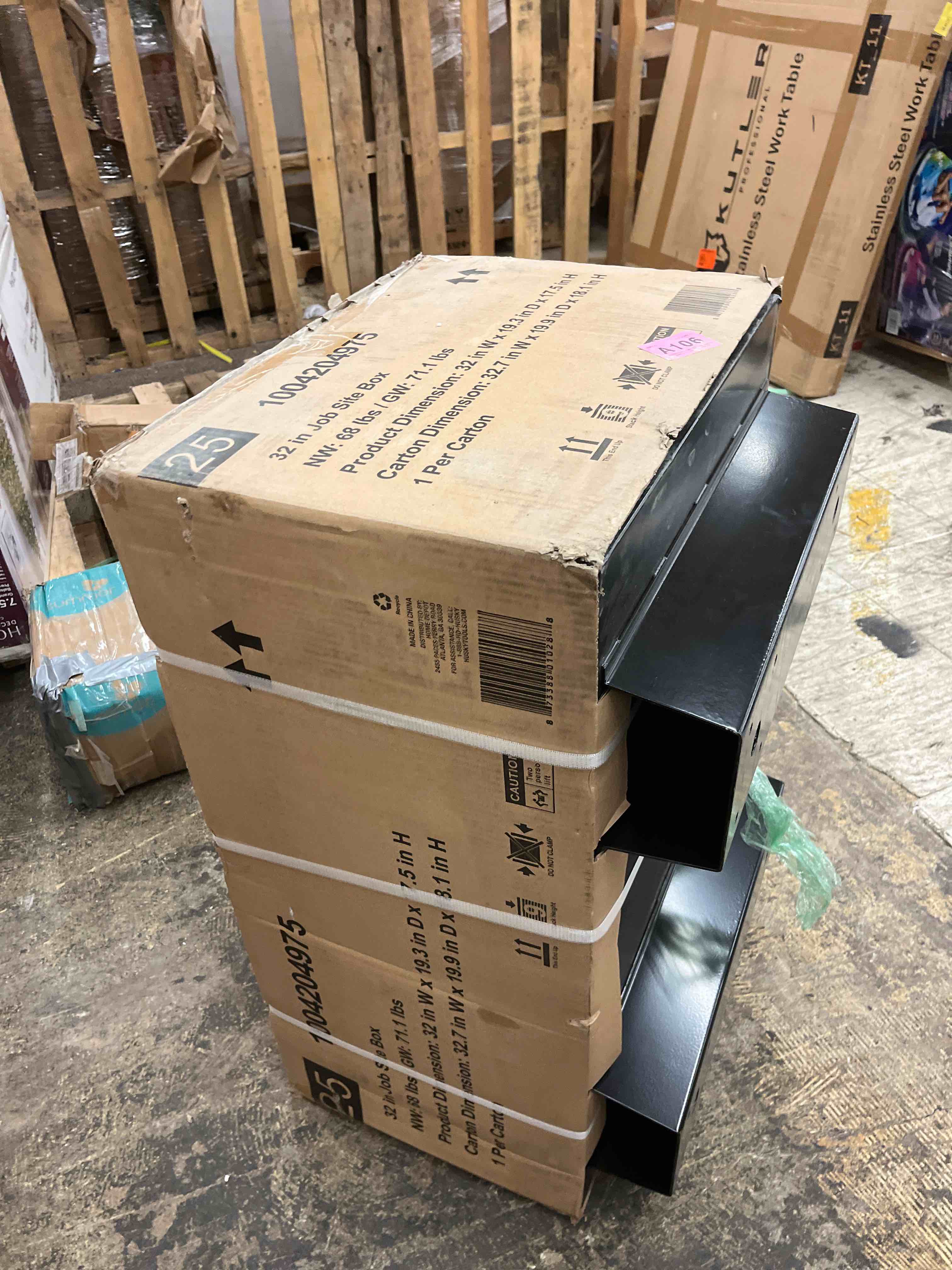 https://s3.amazonaws.com/lotting-images-prod/phillipi/RED6795564_1734604392182.jpeg