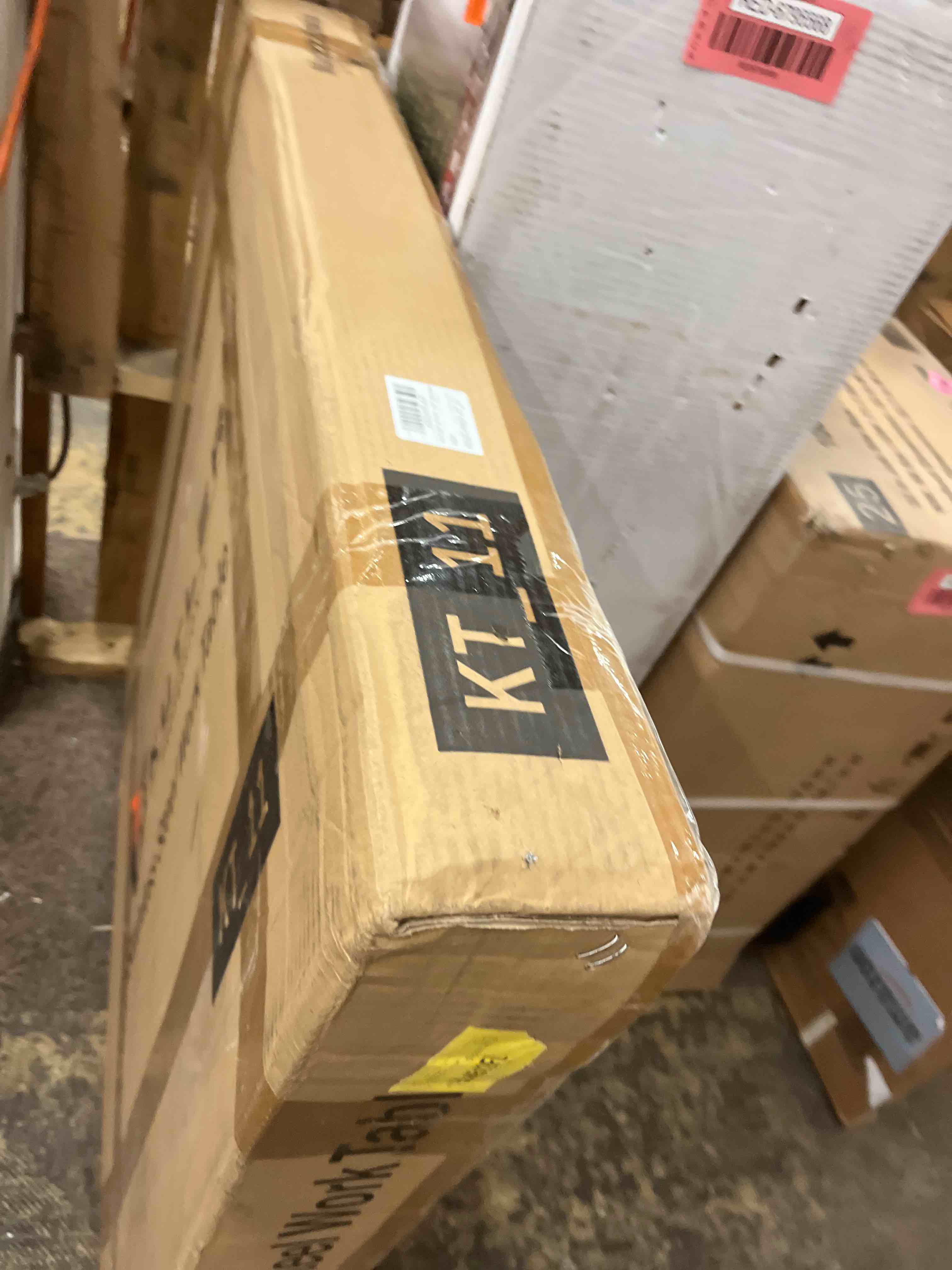 https://s3.amazonaws.com/lotting-images-prod/phillipi/RED6795567_1734604664315.jpeg