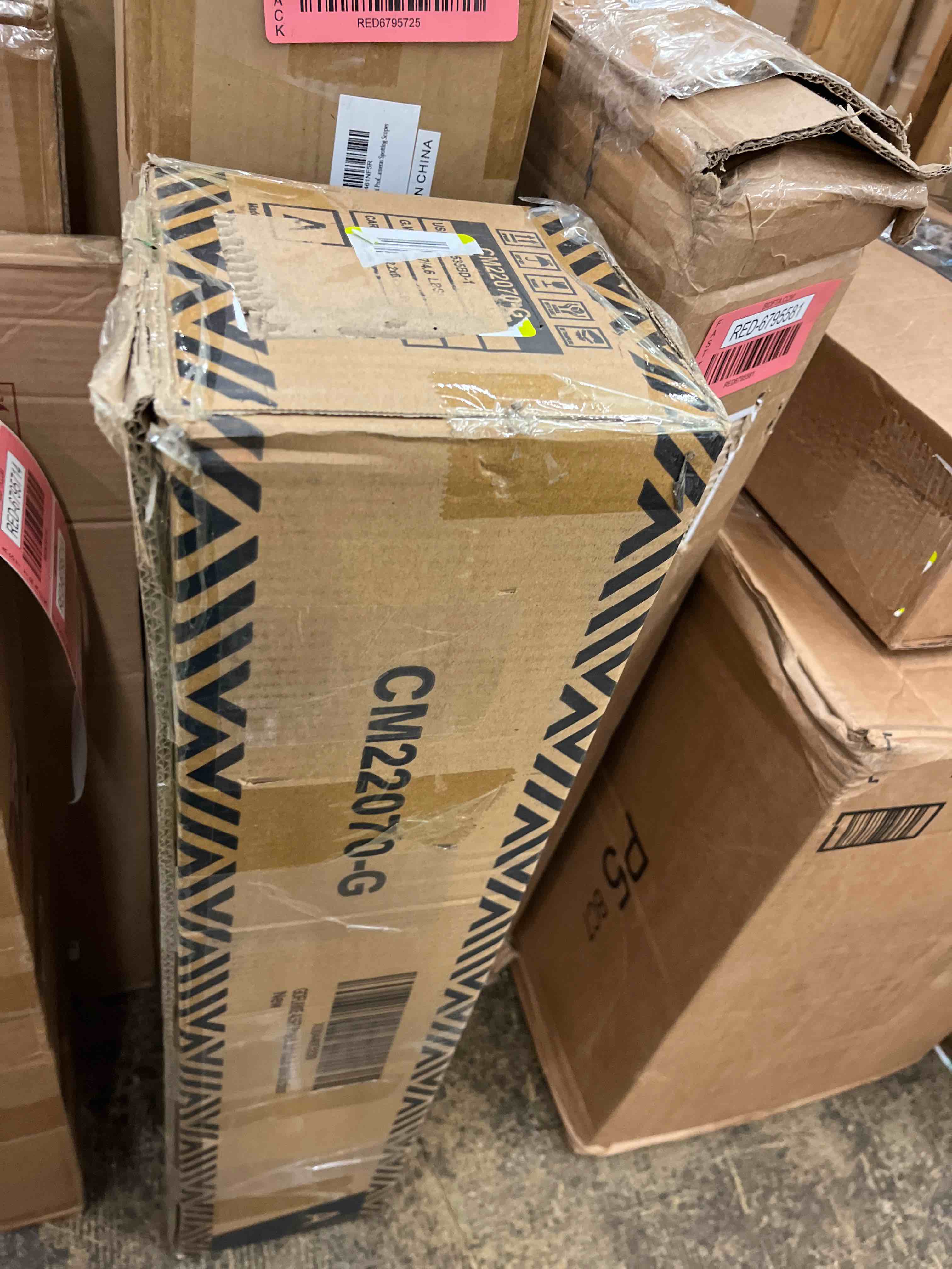 https://s3.amazonaws.com/lotting-images-prod/phillipi/RED6795580_1734615973280.jpeg