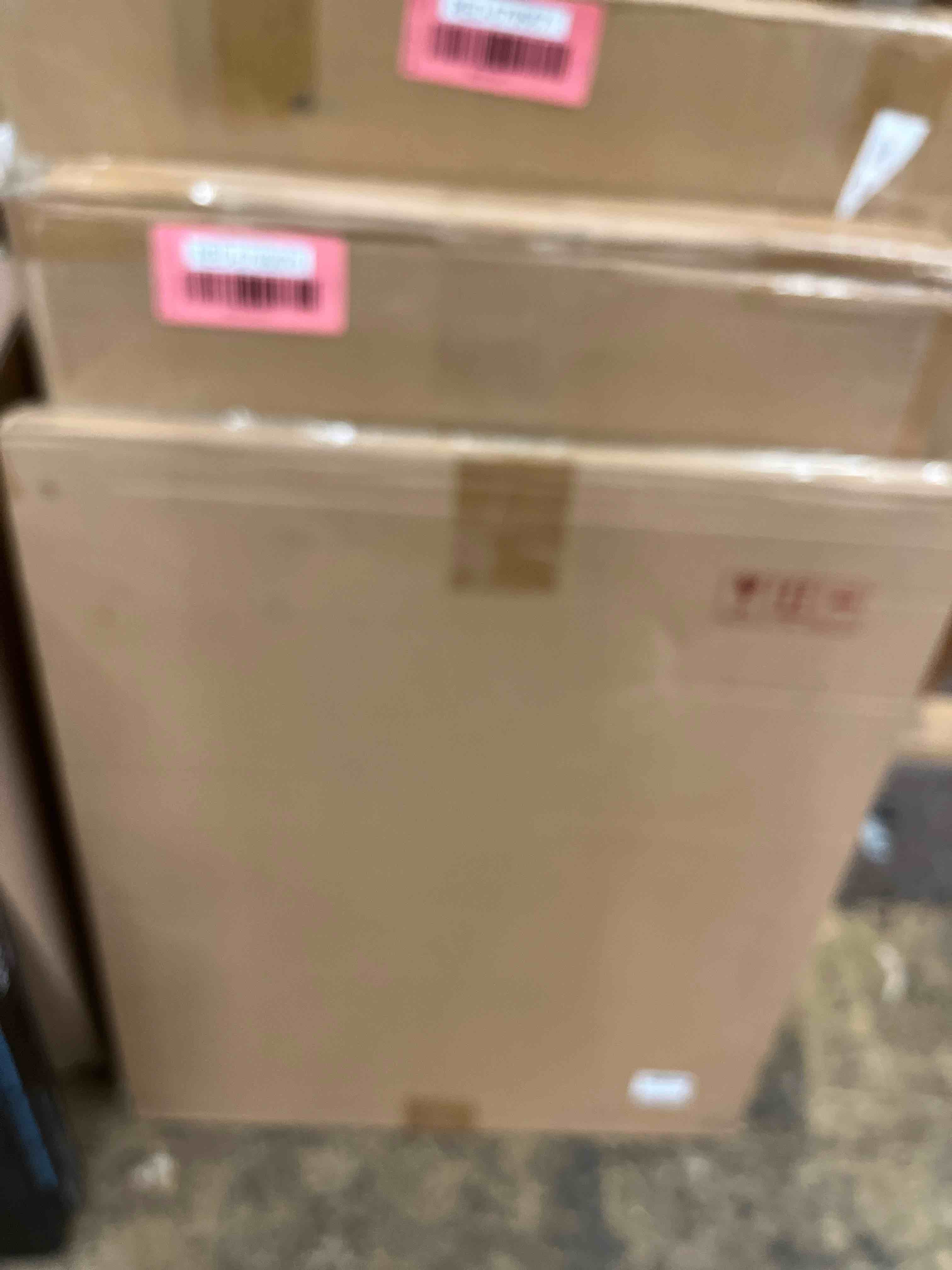 https://s3.amazonaws.com/lotting-images-prod/phillipi/RED6795668_1734615053020.jpeg