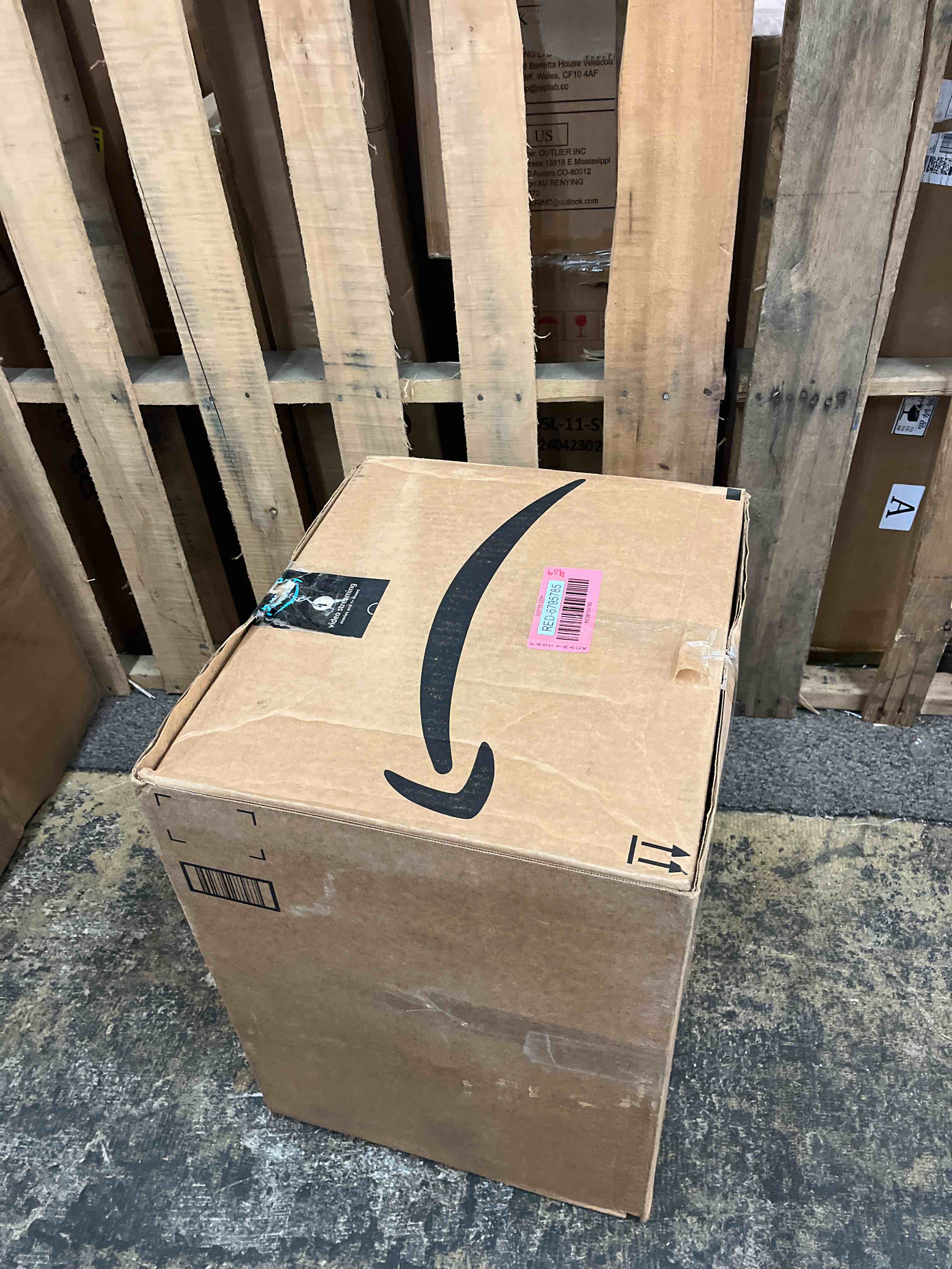 https://s3.amazonaws.com/lotting-images-prod/phillipi/RED6795785_1734647297718.jpeg