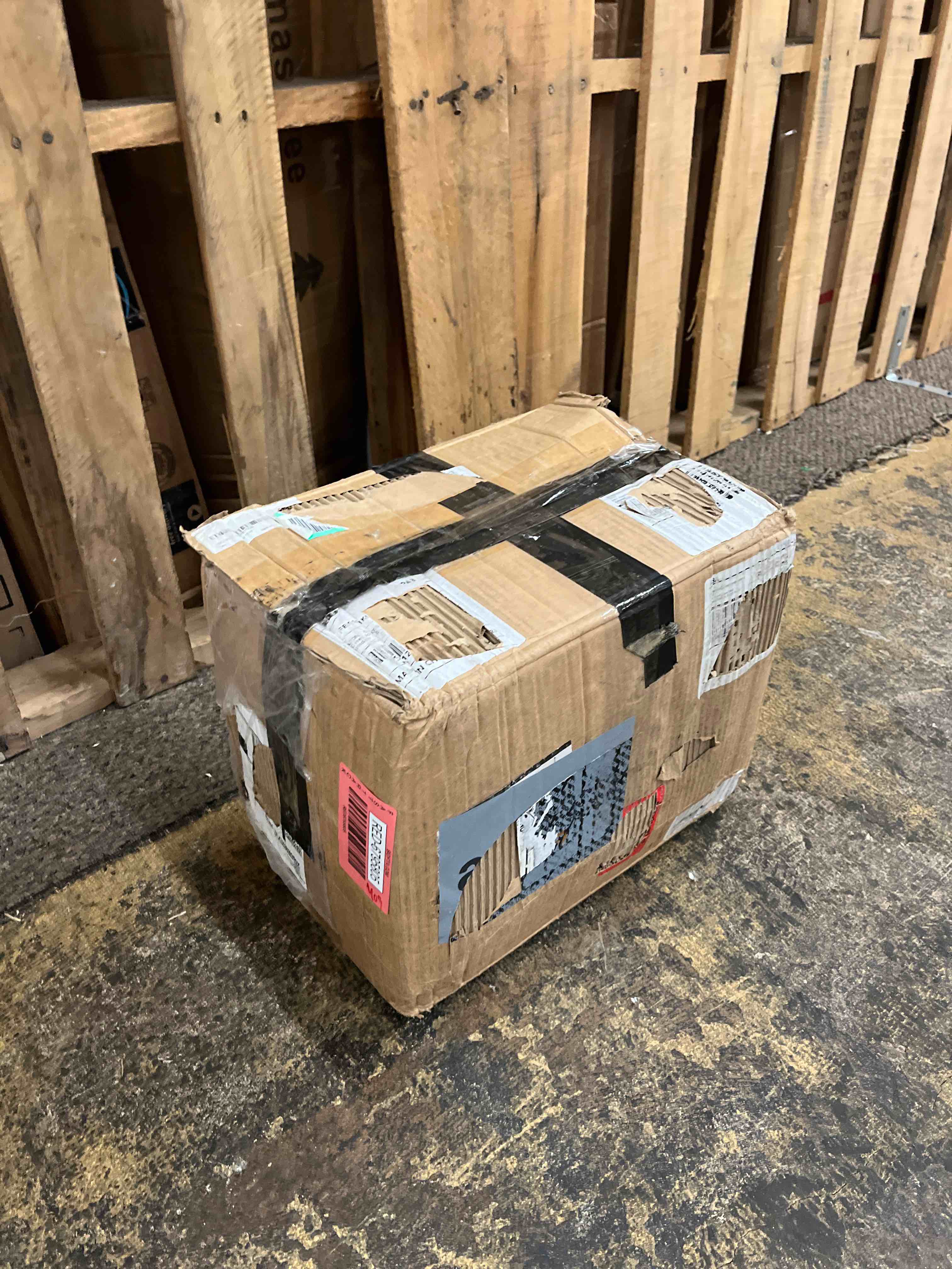 https://s3.amazonaws.com/lotting-images-prod/phillipi/RED6795805_1734646256584.jpeg