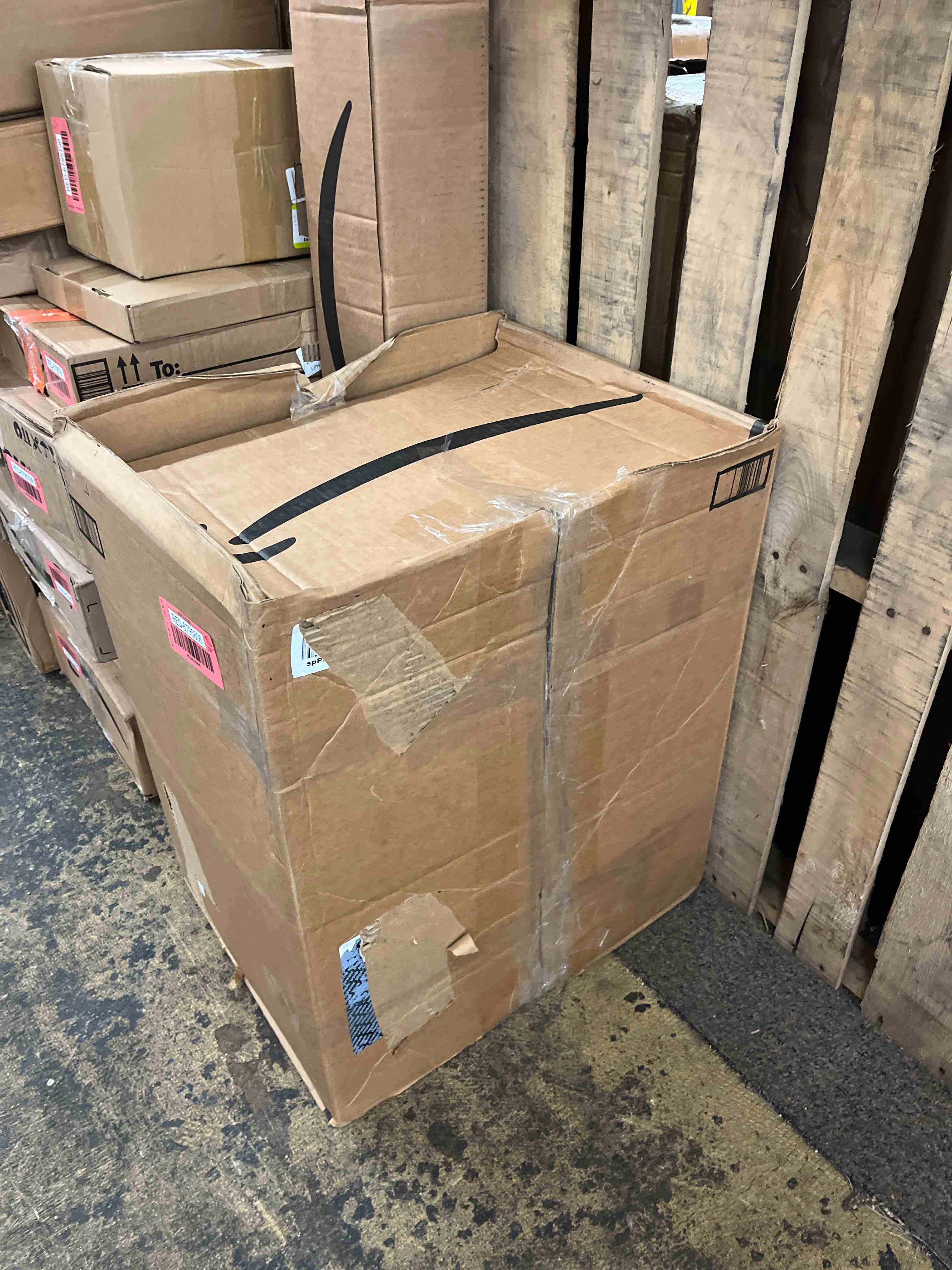 https://s3.amazonaws.com/lotting-images-prod/phillipi/RED6795806_1734646066047.jpeg