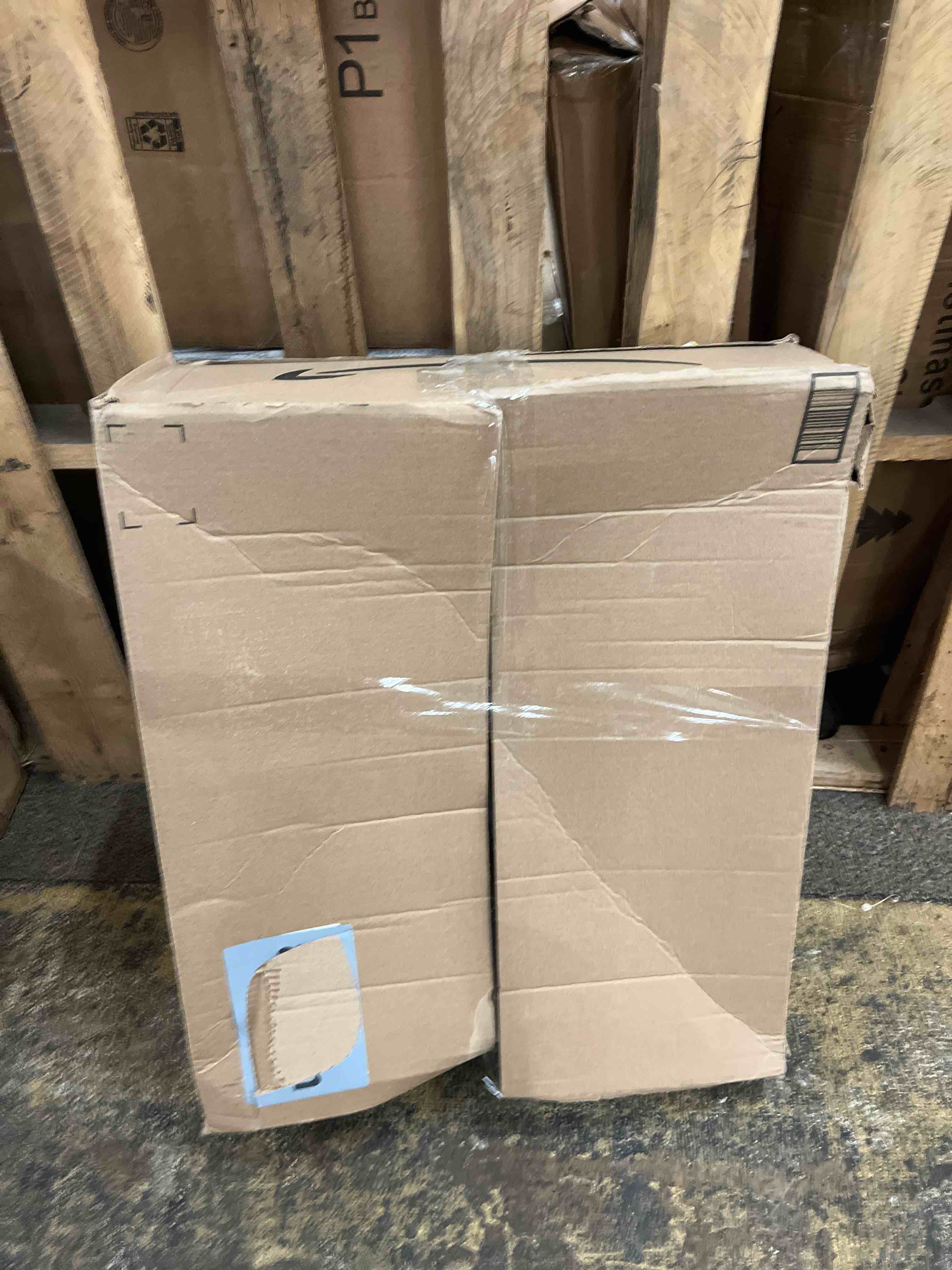 https://s3.amazonaws.com/lotting-images-prod/phillipi/RED6795812_1734646385127.jpeg